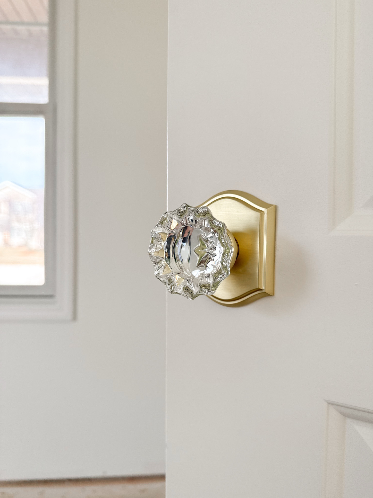 The easiest home upgrade? Swapping out outdated hardware for these gorgeous antique glass and gold door knobs! ✨ Paired with matching gold hinges, they add the perfect touch of vintage charm and timeless elegance to any space. Whether you’re renovating or just refreshing your home decor, this affordable Amazon find is a game-changer! 2025 home trends

Shop the exact set now in my LTK ✨ #HomeDecor #DoorHardware #GoldAccents #AmazonFinds #InteriorDesign #DIYHome #VintageStyle #HomeAesthetic

#LTKHome