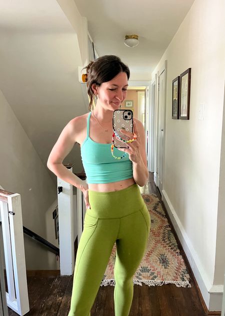 I cannot get enough of these workout sets! This brand in particular fits really well & comes in so many fun colors! 

#LTKfindsunder100 #LTKActive #LTKfitness