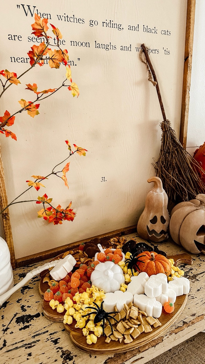 Halloween charcuterie board with all my favorite keto snacks 

#LTKHalloween #LTKSeasonal #LTKFamily