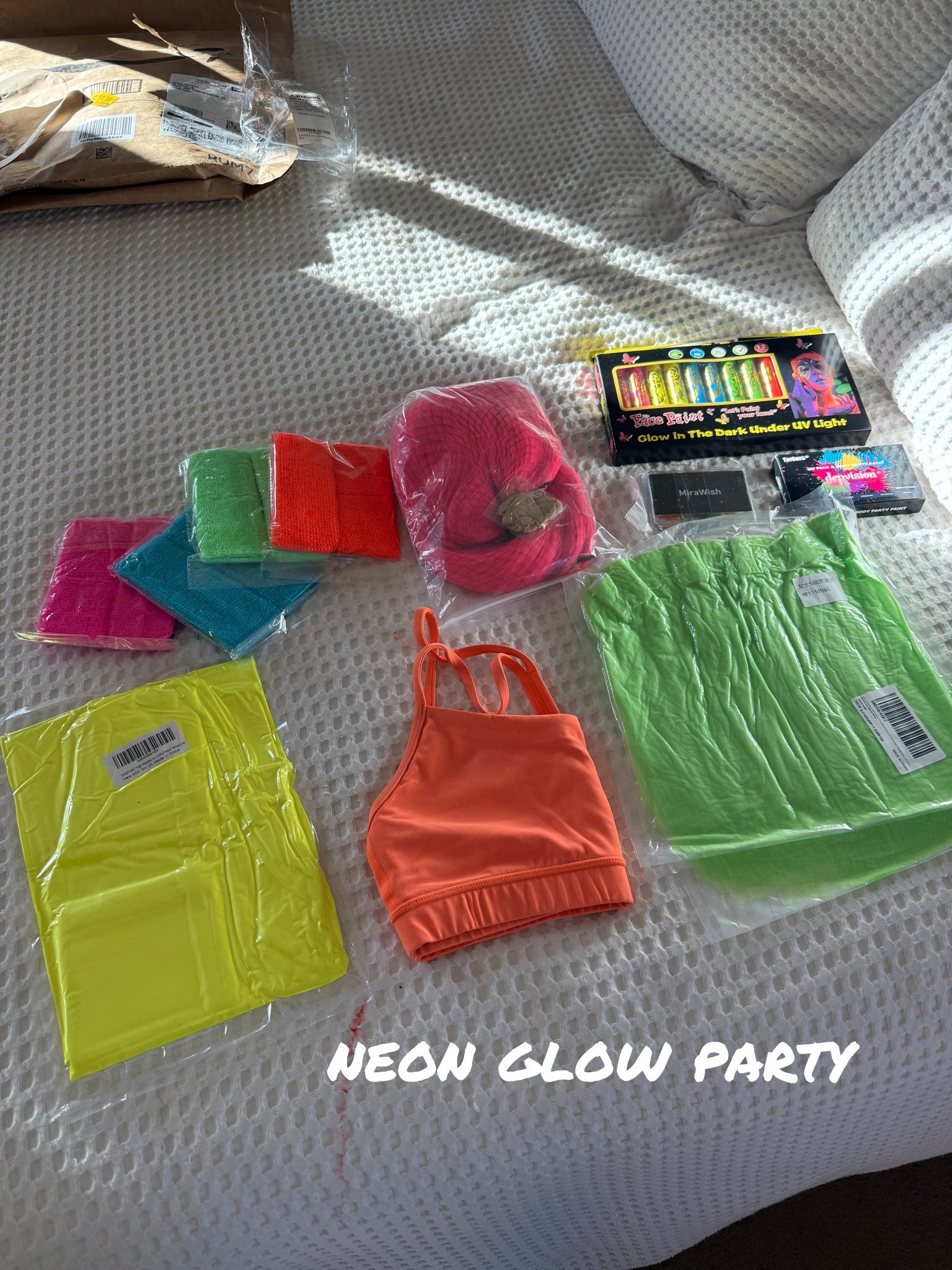 getting ready for the neon glow party at our gym this weekend and we understood the assignment 🌈✨

glow body glitter, UV face paint, neon leggings, tutu, 80s sweatbands… if it lights up under blacklight, it’s coming with me.

everything linked here is amazon and so fun for glow parties, themed workouts, 80s nights, or kids birthday parties. affordable, bright, and guaranteed to make you stand out.

let’s just say subtle is not invited.

l



neon glow party outfit
glow party accessories
blacklight party outfit
UV face paint
glow in the dark body paint
neon workout outfit
80s workout costume
neon tutu women
glow body glitter
blacklight gym party
retro aerobics outfit
themed workout party
neon leggings women
rave party accessories
fluorescent party outfit
gym theme night outfit
glow party amazon finds

#LTKdayinmylife #LTKfitnessgoals #LTKmomlife