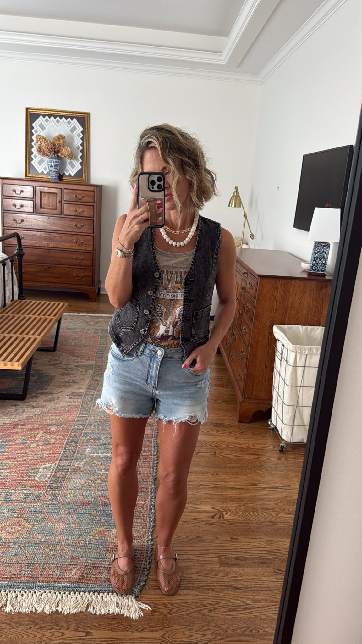 Summer outfit
Concert outfit

#LTKootd #LTKgrwm #LTKmomlife