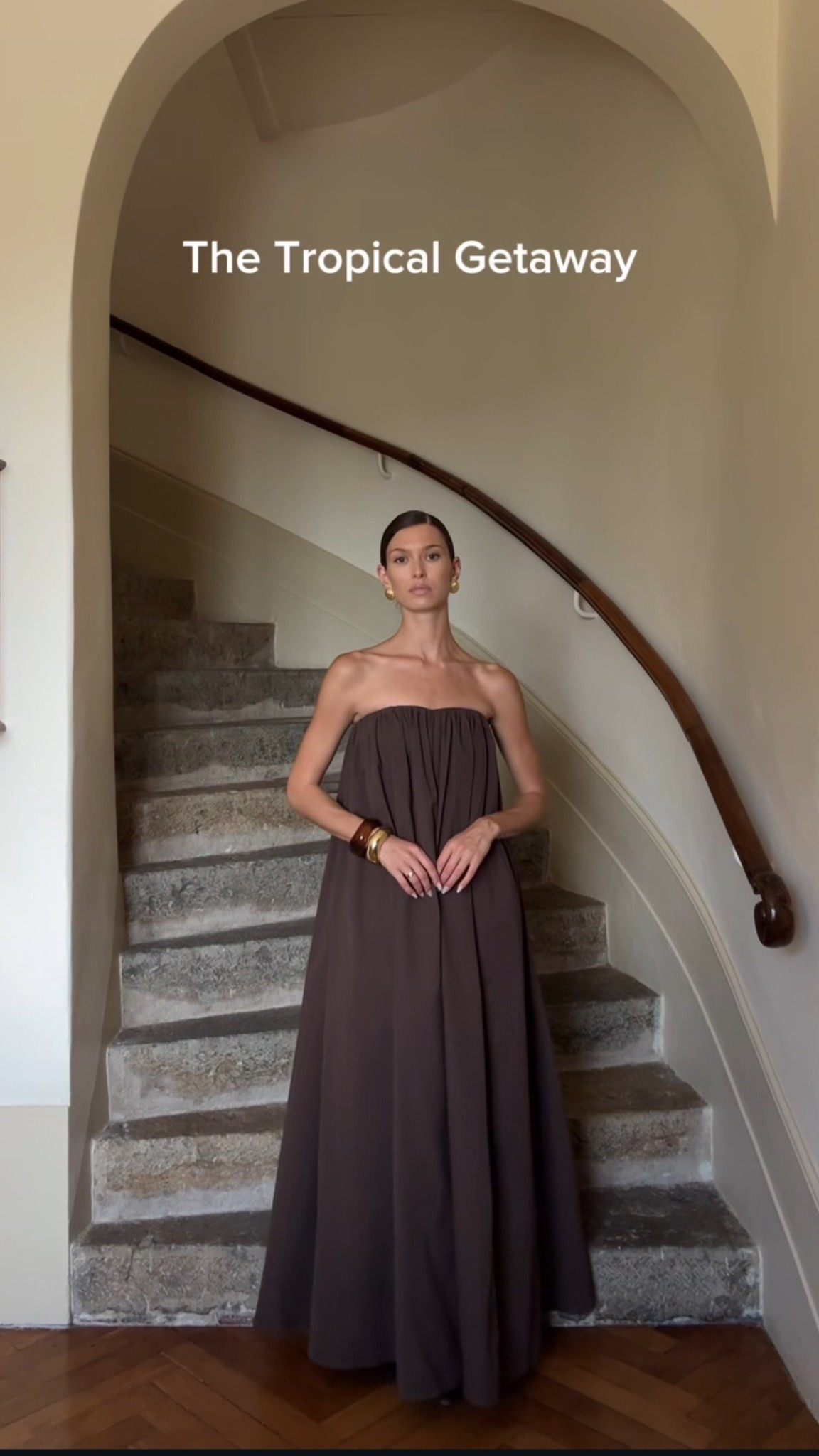 Strapless brown dress 🤎

#LTKstyletip #LTKautumn #LTKdresses