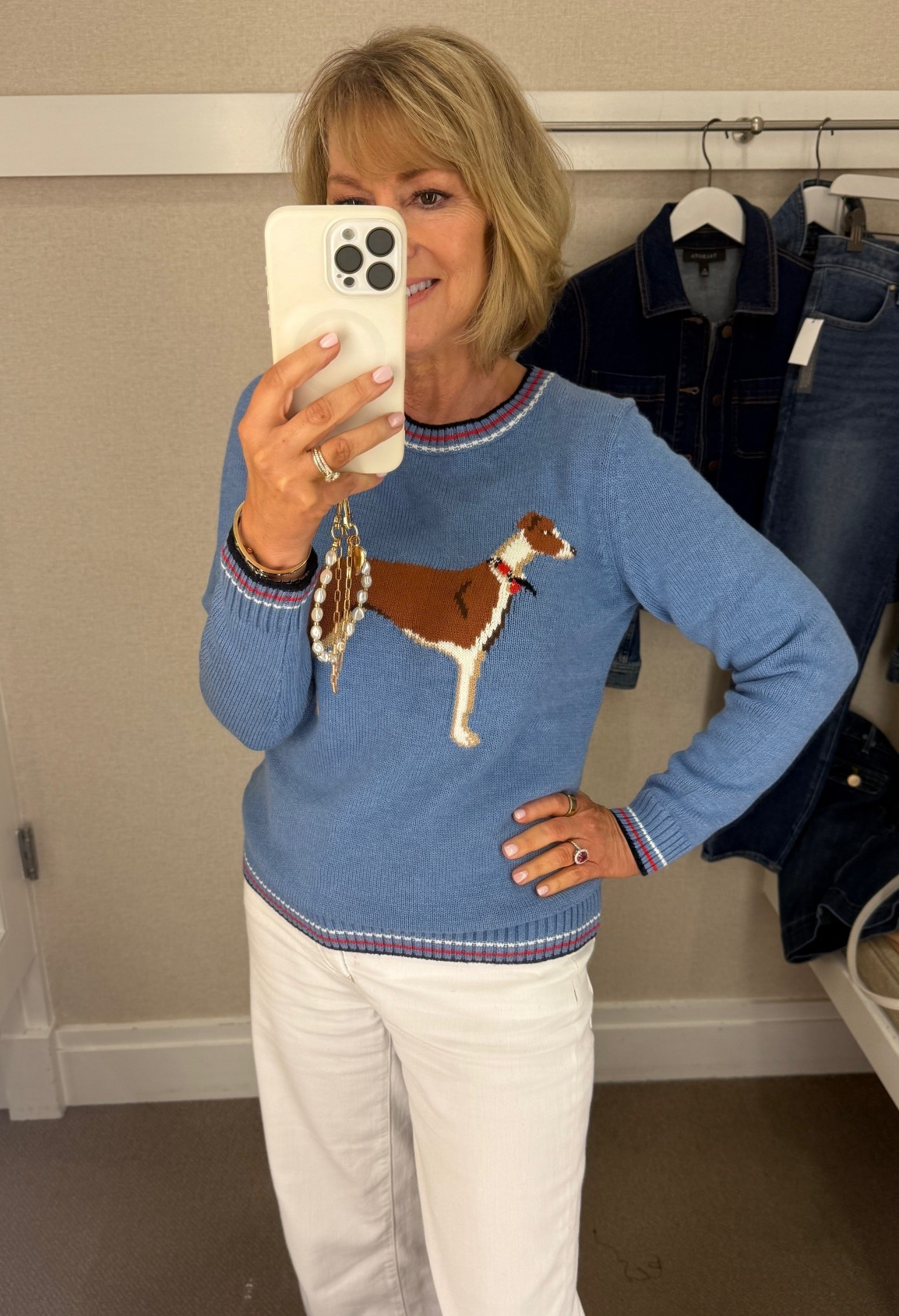 Adorable fall sweater and barrel jeans. 

#LTKSeasonal #LTKSaleAlert #LTKOver40