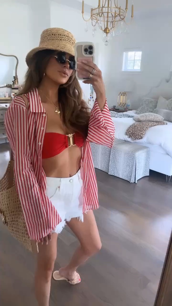 Memorial Day weekend OOTD! ♥️ Wearing small in the denim shorts!

Memorial Day outfit, Summer outfits, Revolve fashion, Revolve finds, Zara fashion, Emily Gemma

#LTKgrwm #LTKootd #LTKSeasonal