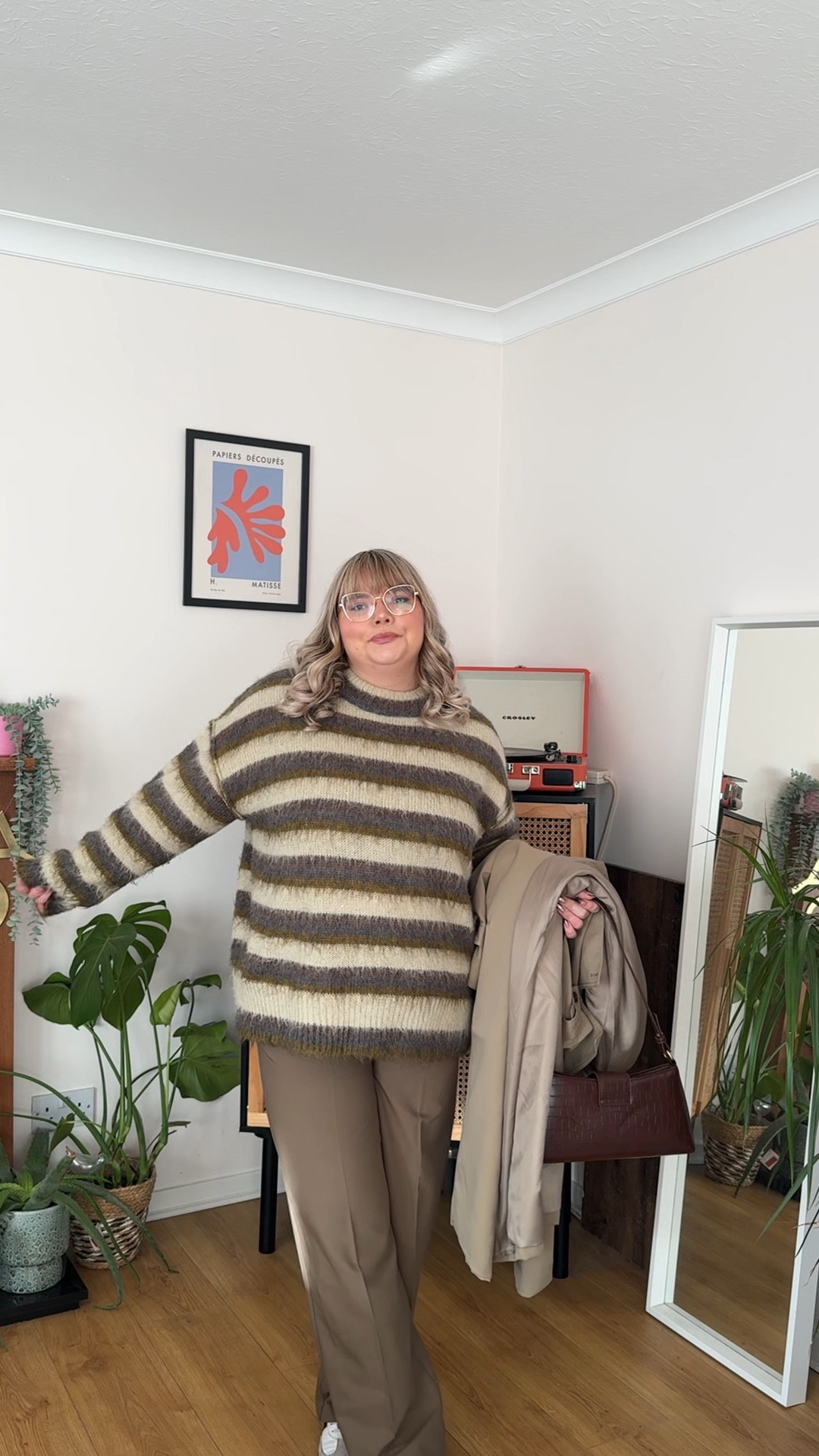 In my ugly jumper era 🤎 

Winter fashion, midsize style, knitwear season, brown aesthetic, neutral fashion 

#LTKeurope #LTKSeasonal #LTKmidsize