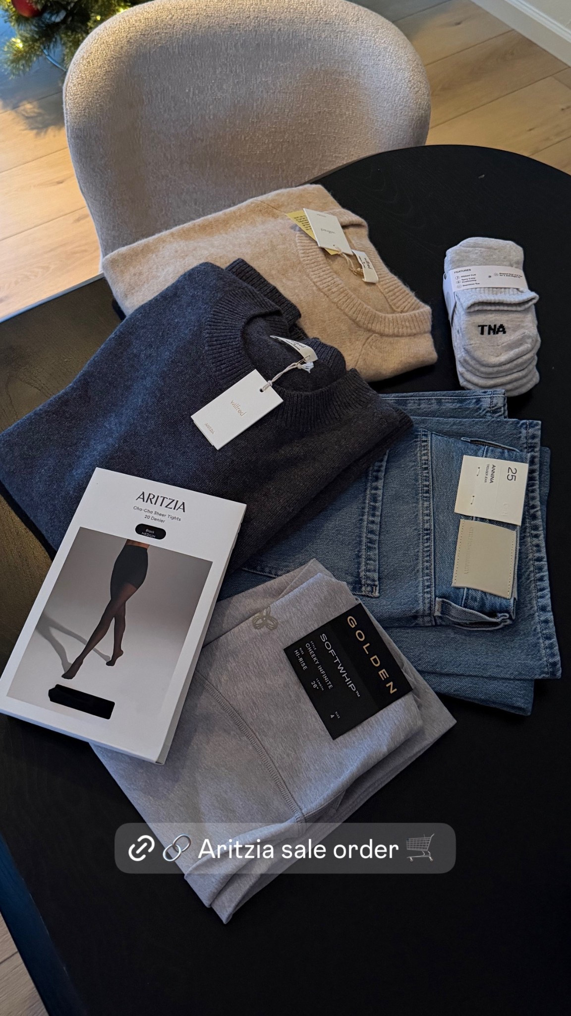 Aritzia order 📦 

#LTKCyberWeek #LTKHoliday #LTKGiftGuide