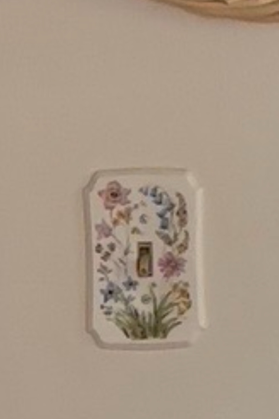 Vintage floral light switch 