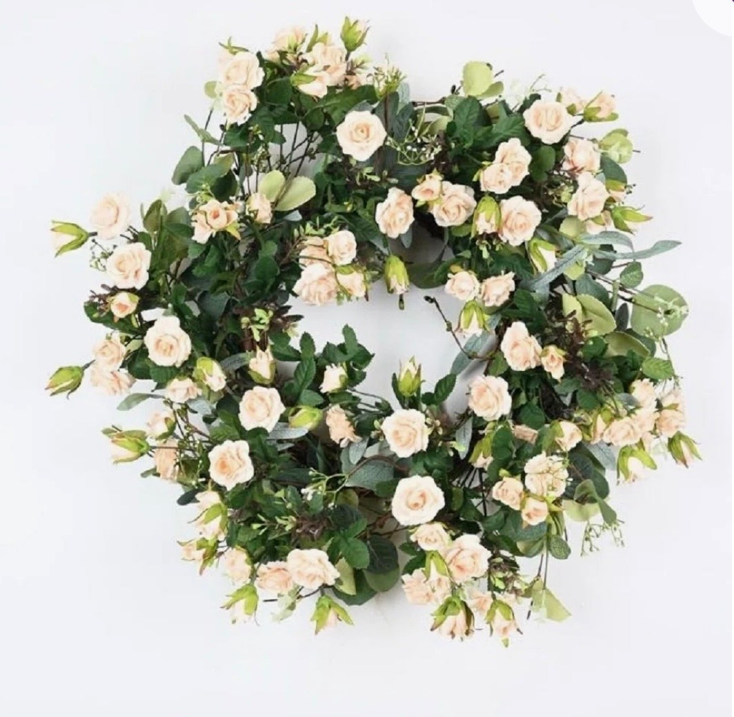 Affordable Spring and summer wreathes 

#LTKHome