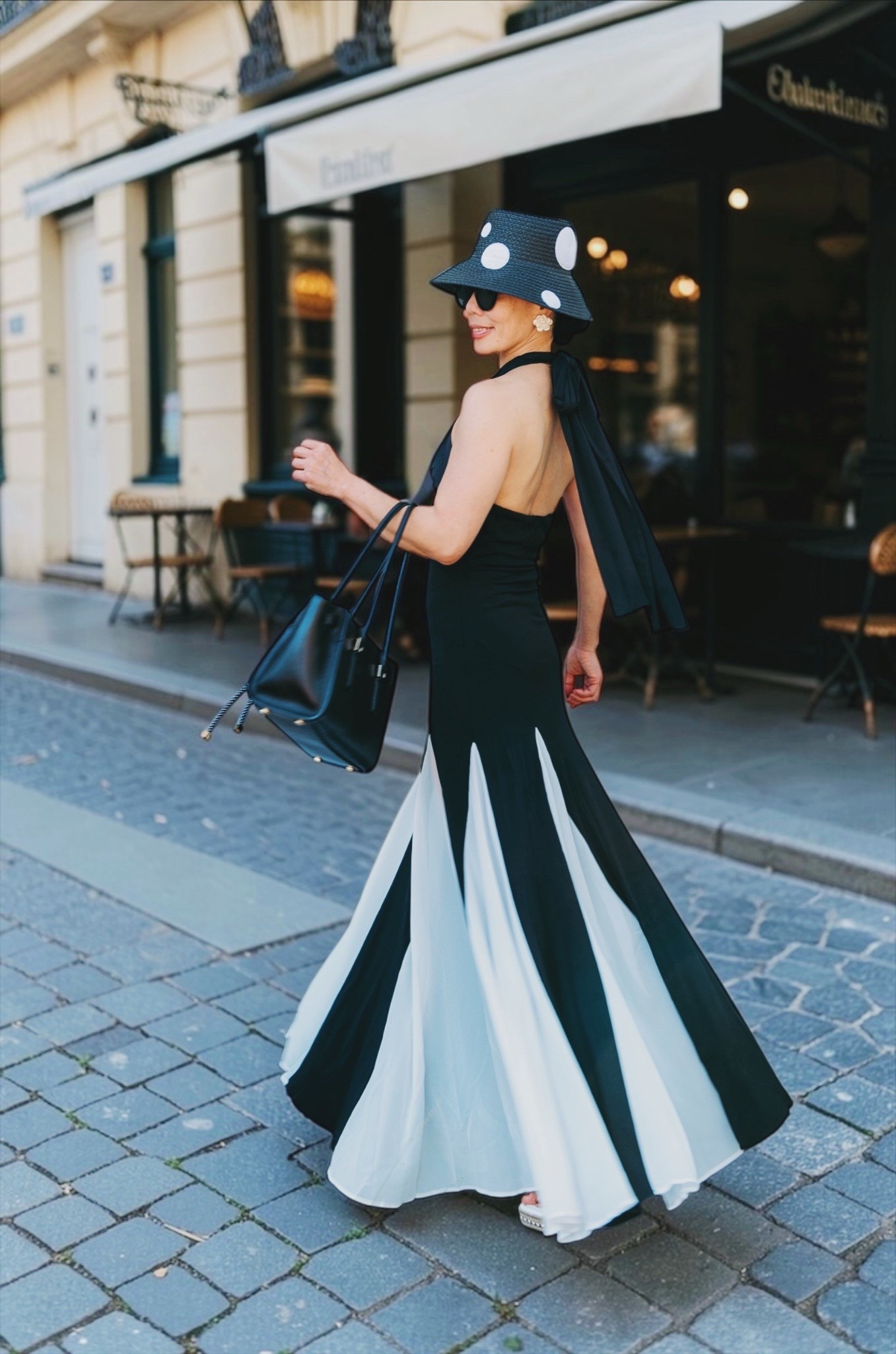 Outfit of the night. 🖤🤍

#LTKootd