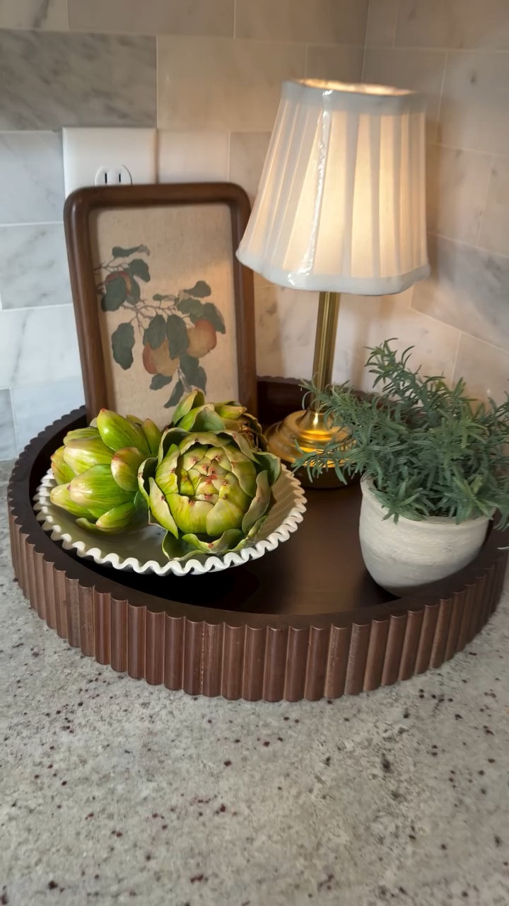 POV: you only need a few affordable pieces to make your kitchen feel styled, cozy, and designer-inspired 🤍

Sometimes it’s the smallest corners that make the biggest difference ✨

Follow along for more affordable home decor finds, styling tips, and cozy seasonal inspiration!

#cozyhome 
#kitchendecor
#neutralhome
#affordablehomedecor
#kitchencounterdecor

#LTKHome