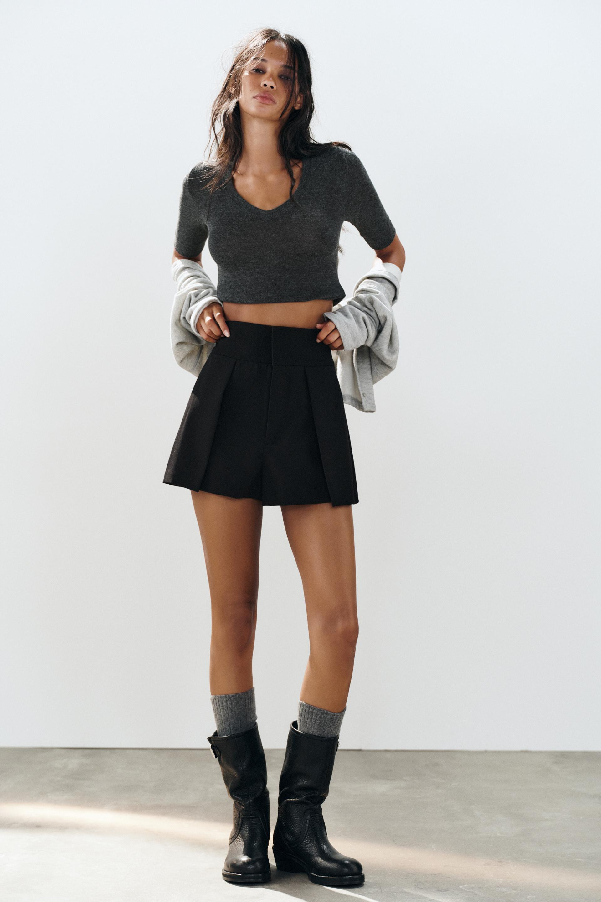 Zara - Faux Leather Pleated Shorts - Dark Green - Xs - Woman | Zara US