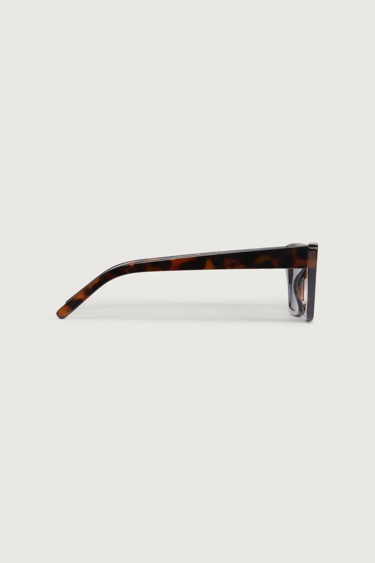 POINTED EDGE SUNGLASSES | OAK + FORT