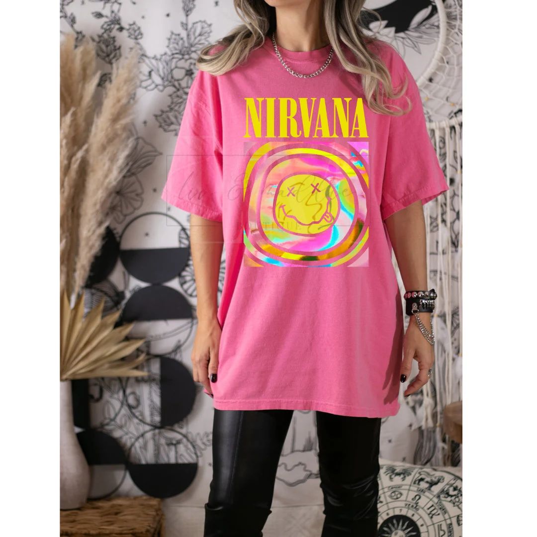 Nirvana Smiley Face Graphic Tee, Band Tee for Women, Oversized Band Tee With Smiley Face, Women's... | Etsy (US)