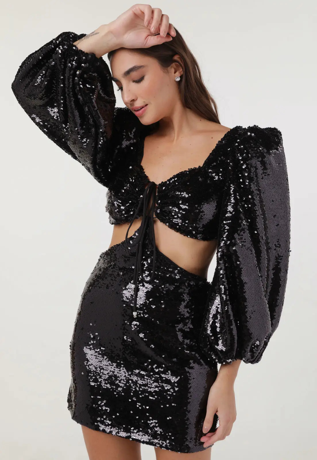 Vestido Lança Perfume Curto Paête Preto | Dafiti (BR)