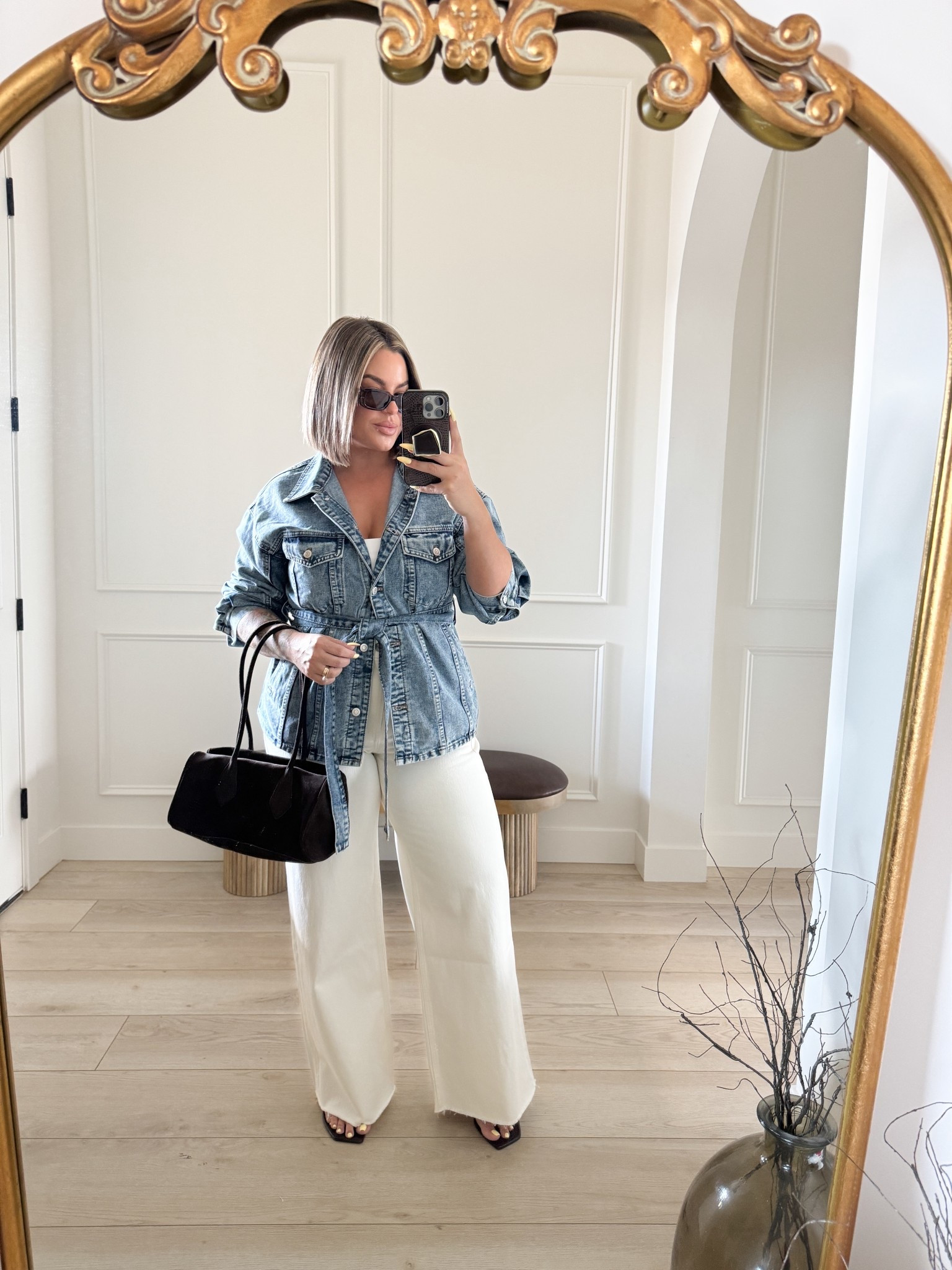 Jacket L it’s oversized no need to size up 
Jeans 31L 
#Abercrombie #Amazon #Denim #SpringOutfits ￼

#LTKMidsize #LTKspring #LTKSaleAlert