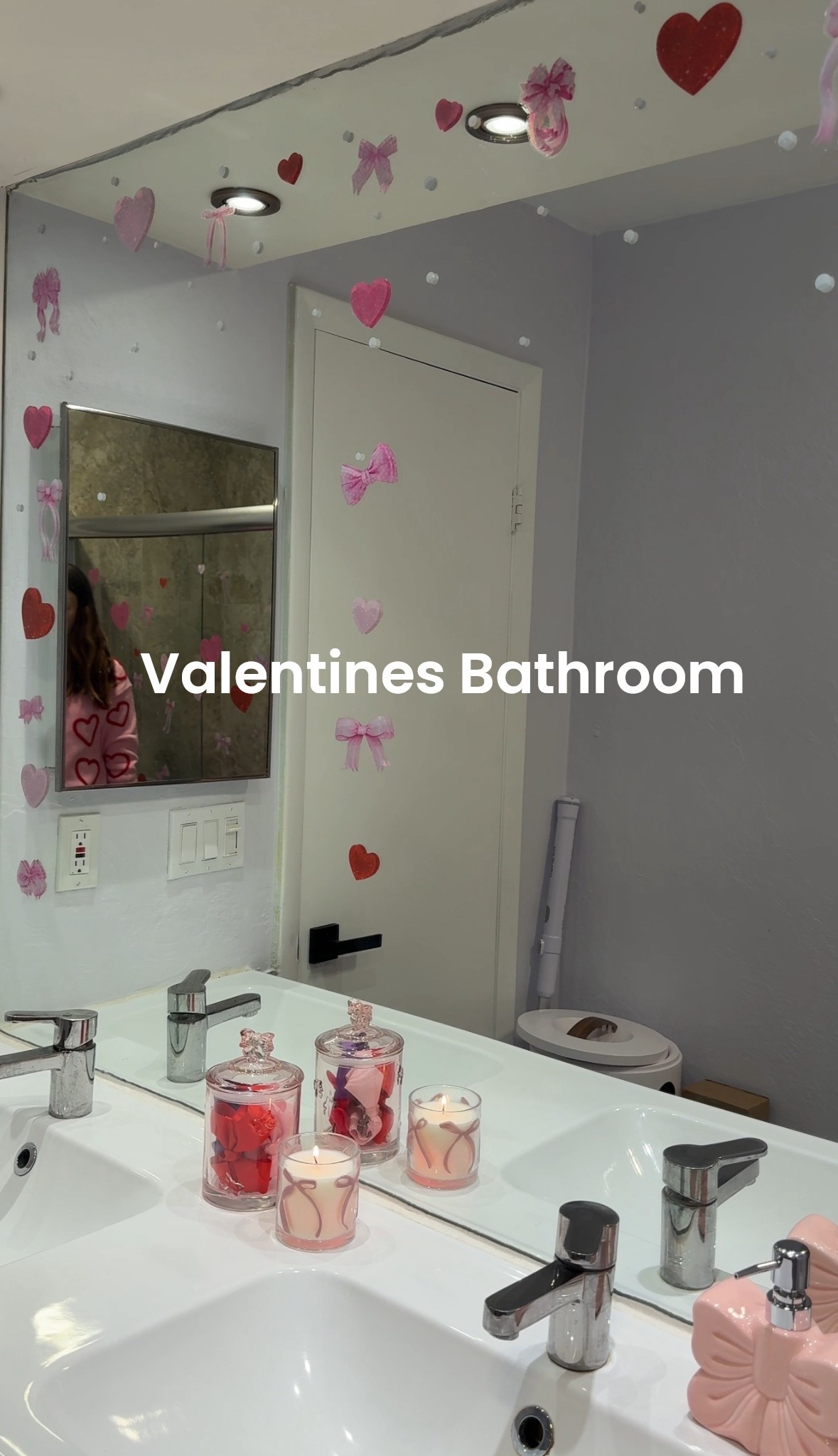 Kids Valentines Bathroom

#valentines #valentinesdecor #valentinesbathroom

#LTKHome