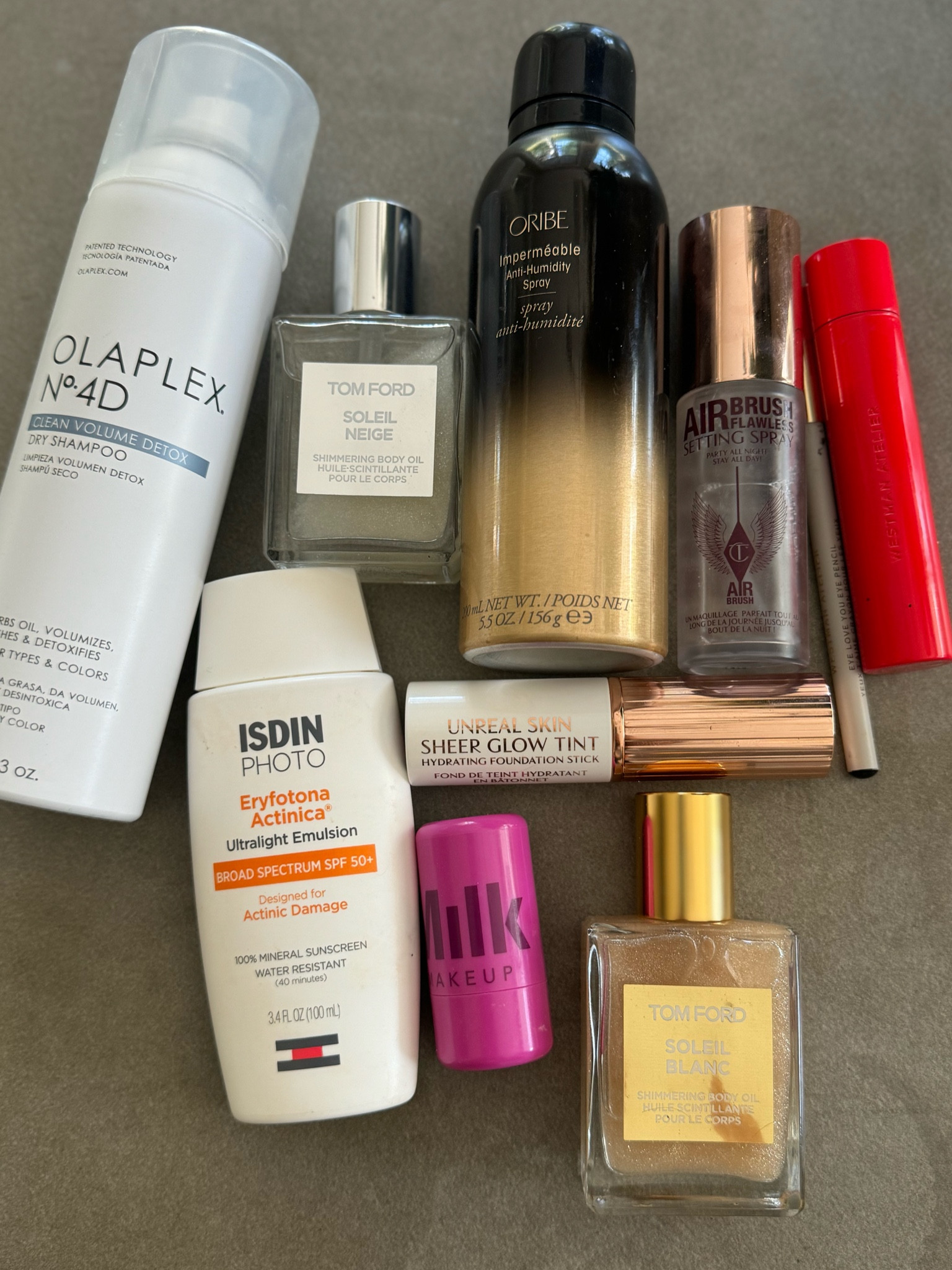 ✨My steamy summer beauty routine ✨


Shades:
Milk Makeup Jelly Tint in SPLASH
Charlotte Tilbury Unreal Skin Sheer Glow Tint in 4FAIR
Westman Atelier Eye Want You Mascara in Clean Blackk

#LTKxNSale #LTKBeauty #LTKSeasonal