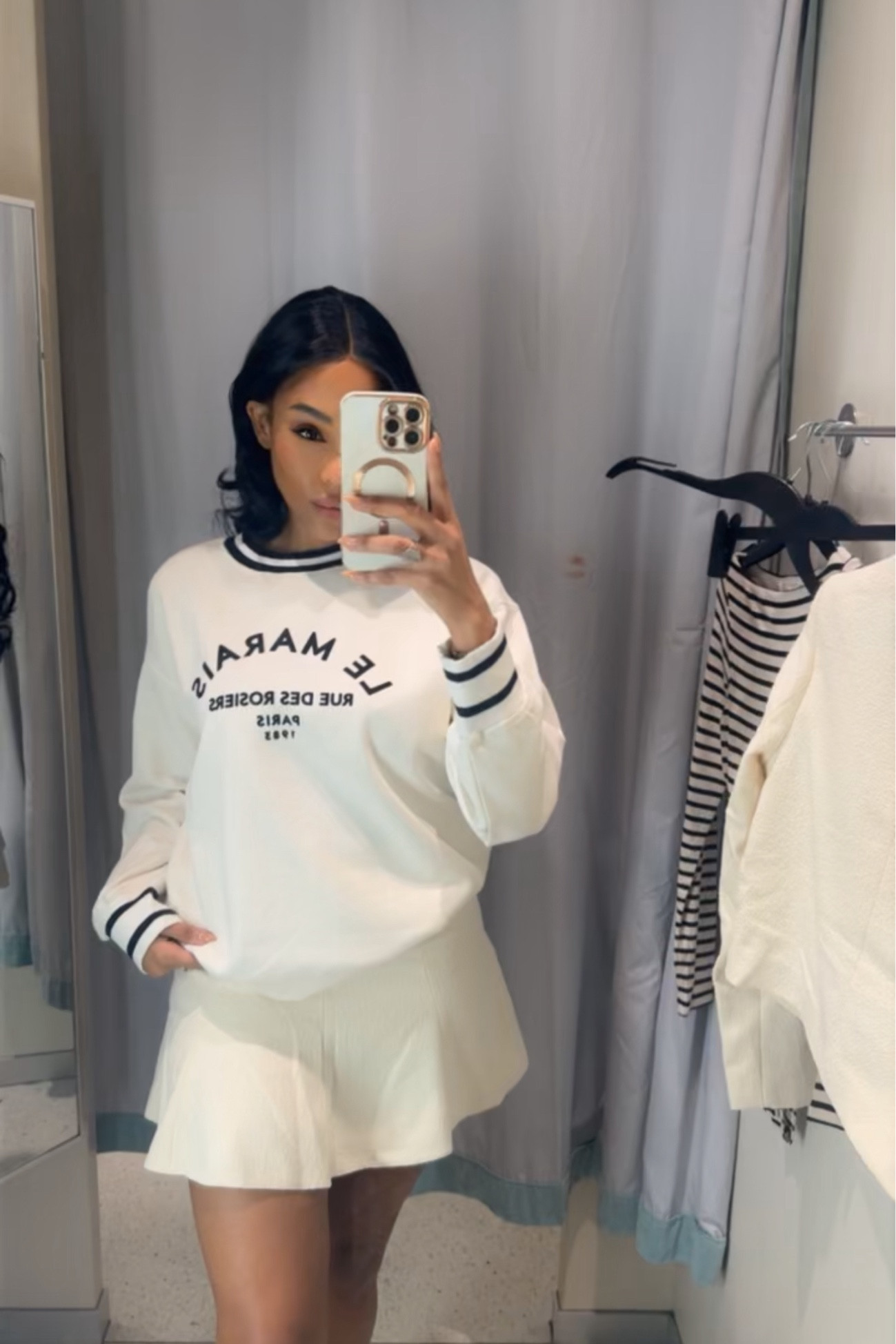 Loving these H & M Cream on Cream. Monochromatic Monents for the fall. Chunky sweatshirts and flare skirts are trendingᥫ᭡.
Skirt M
Top L
Me  ᥫ᭡. 5”8ish 155-160

#LTKHoliday #LTKSeasonal #LTKFindsUnder50