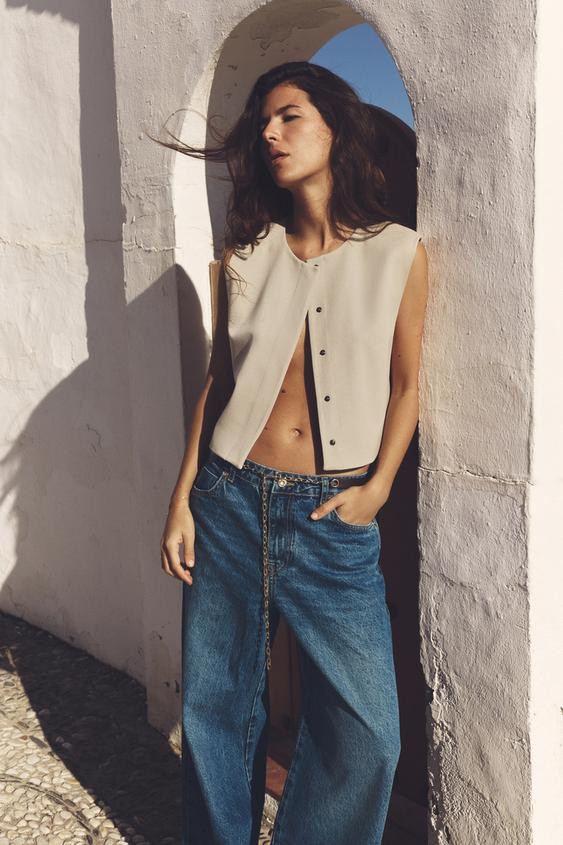 CROPPED VEST WITH HIDDEN BUTTONS | Zara US