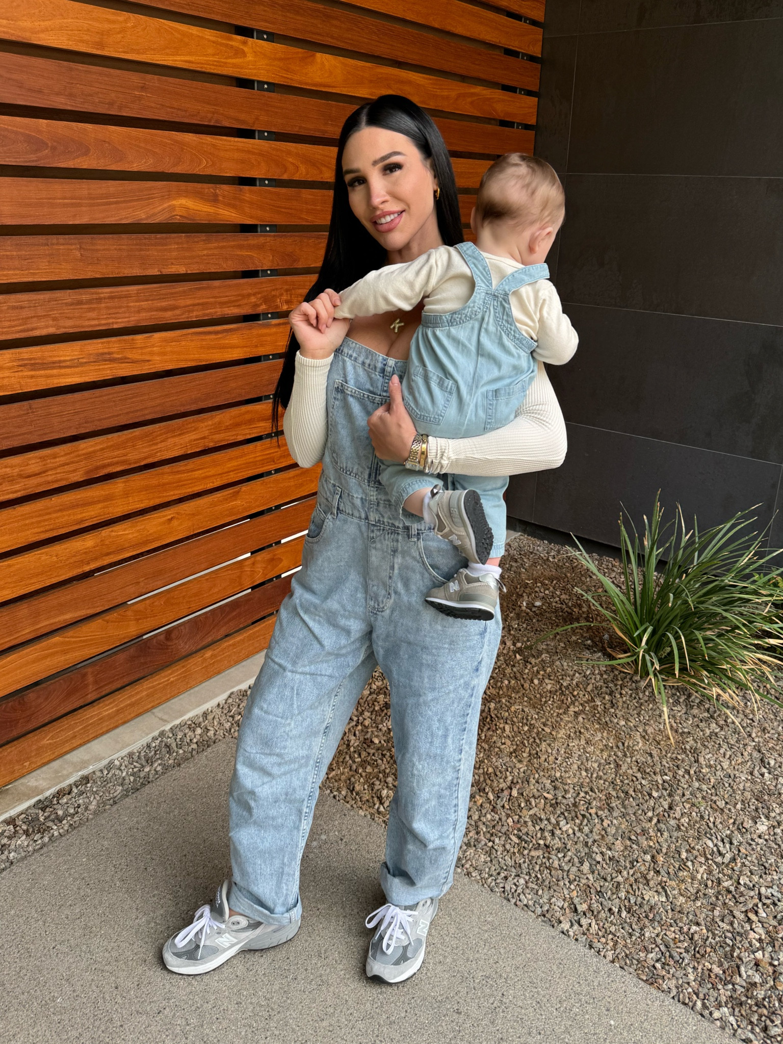 Mommy & Me OOTD 💫








OOTD, OOTD Inspo, Fashion, Mommy and Me, Kids Fashion, Babyy

#LTKbaby #LTKkids #LTKfamily