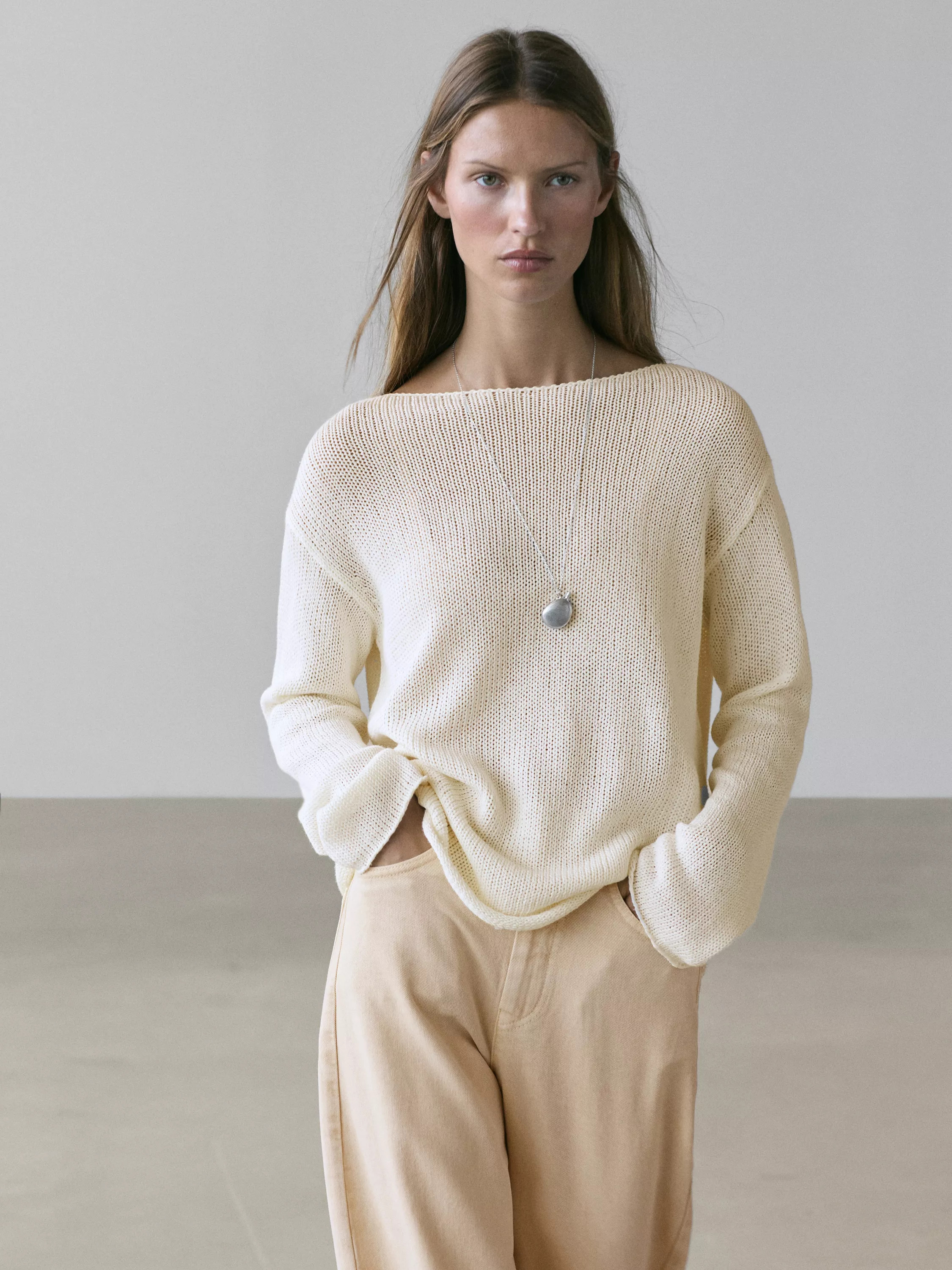Strickpullover mit lockerem Strickmuster aus Baumwollmischgewebe | Massimo Dutti DE
