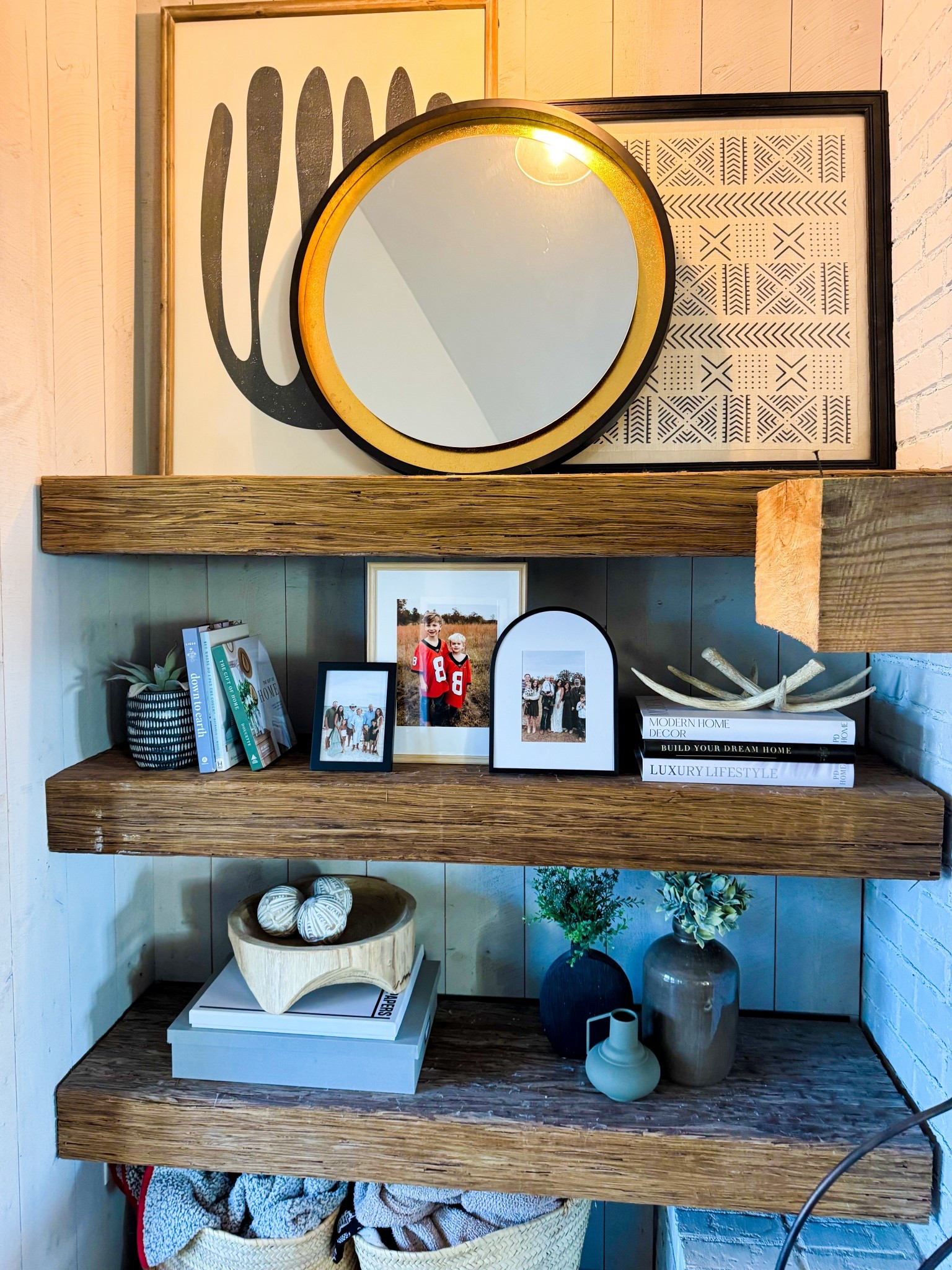 Sharing a glimpse of my favorite frames from target 



#LTKFindsUnder50 #LTKHome