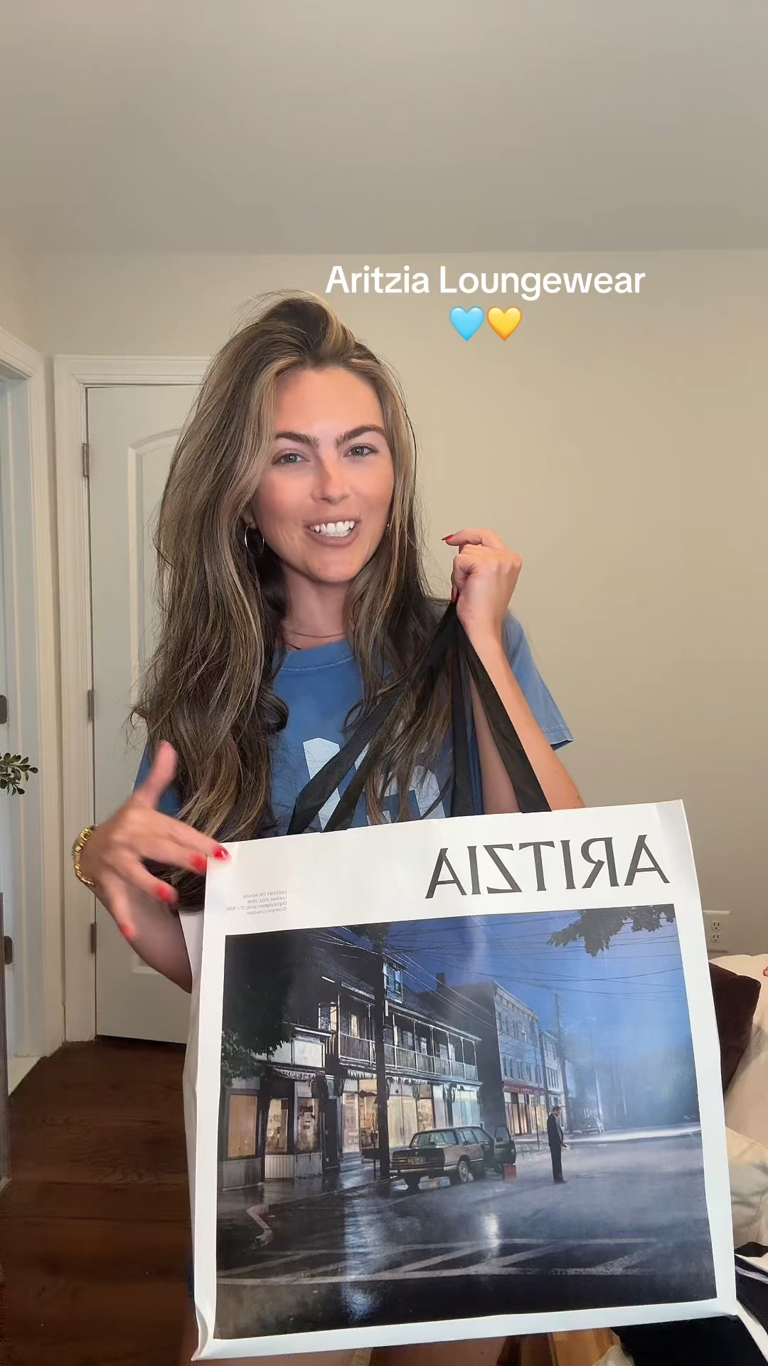 These colors are so good @Aritzia 

Wearing a small in shorts and sweatpants 
Large in tee
Medium in sweatshirt 
XS in off the shoulder sweatshirt 

Aritzia, aritzia outfits, loungewear, comfy outfits, errands outfit, summer outfits, summer loungewear

#LTKActive #LTKSeasonal #LTKootd