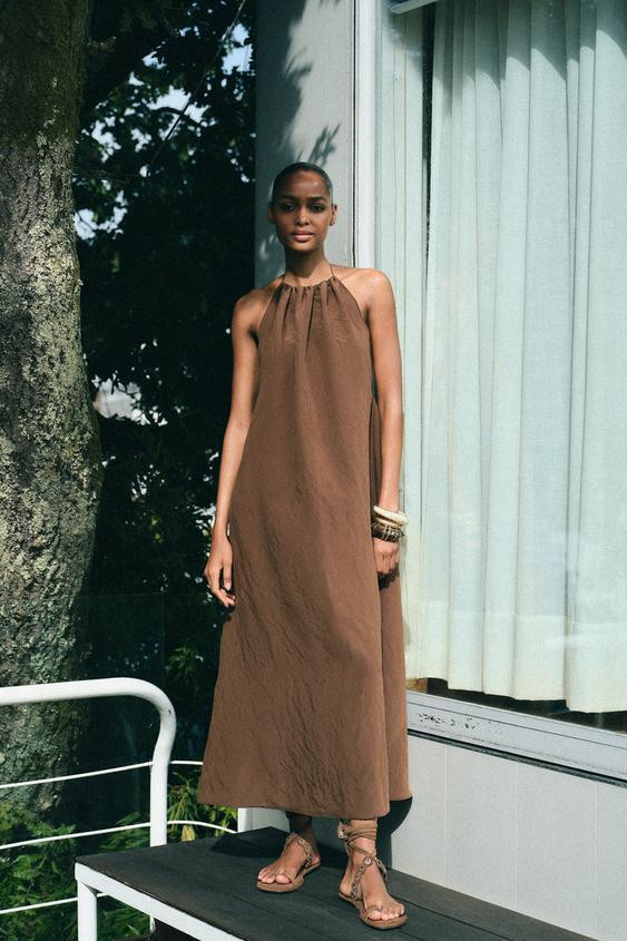 FLOWY OPEN-BACK HALTER DRESS | Zara US