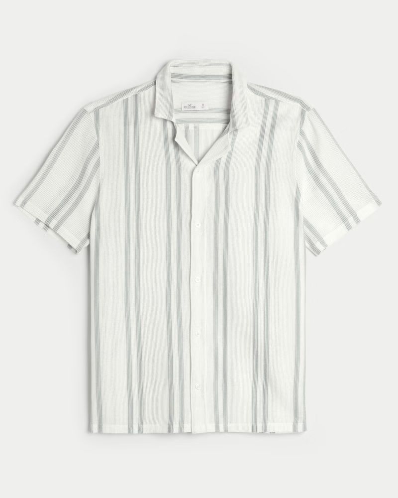 Men's Short-Sleeve Pattern Lace Shirt | Men's Tops | HollisterCo.com | Hollister (US)