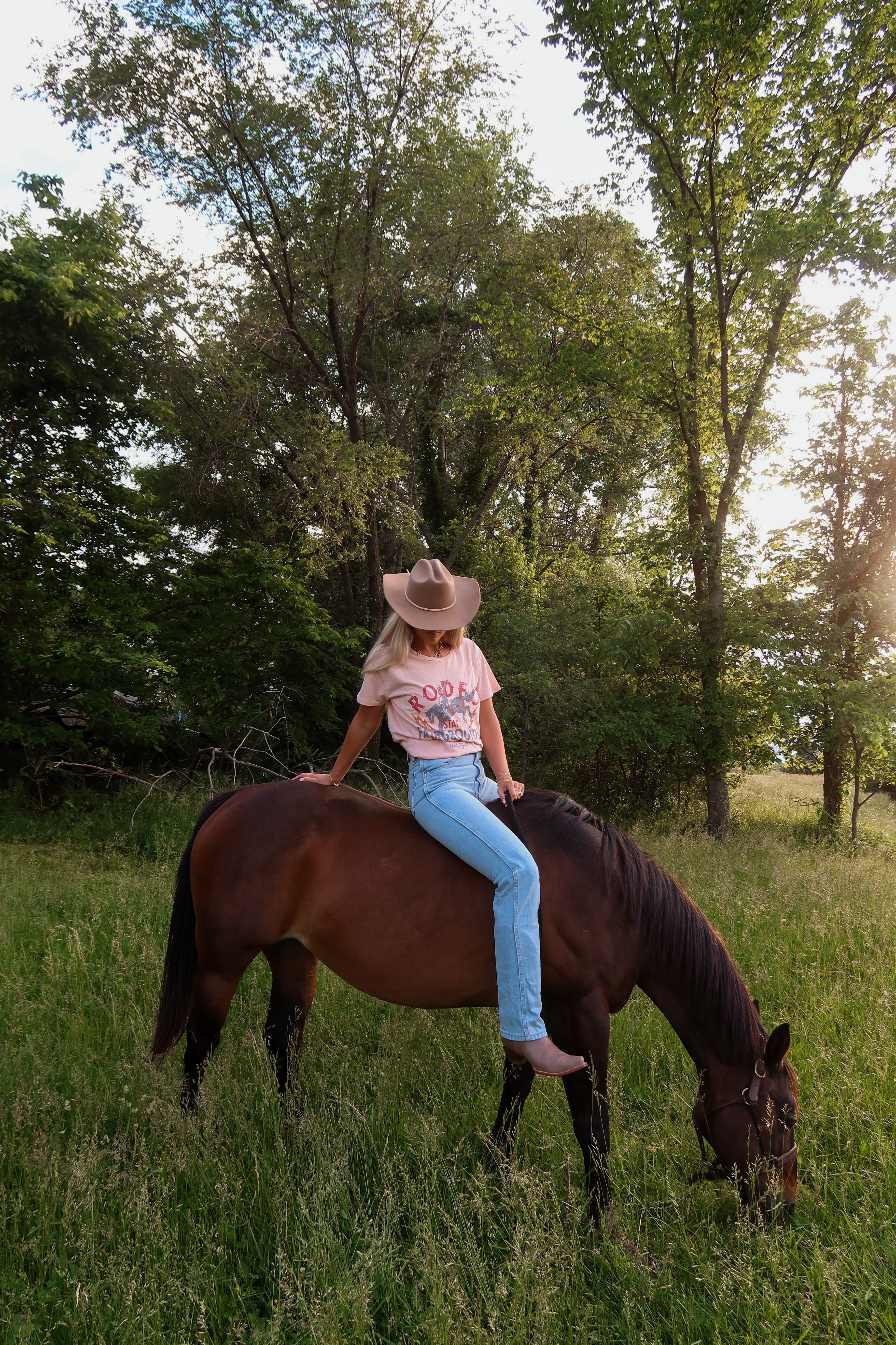 size 1/36 in jeans or size 3 if i’m riding! short in a medium 

#LTKSummerEdit #LTKStyleTip #LTKFindsUnder50