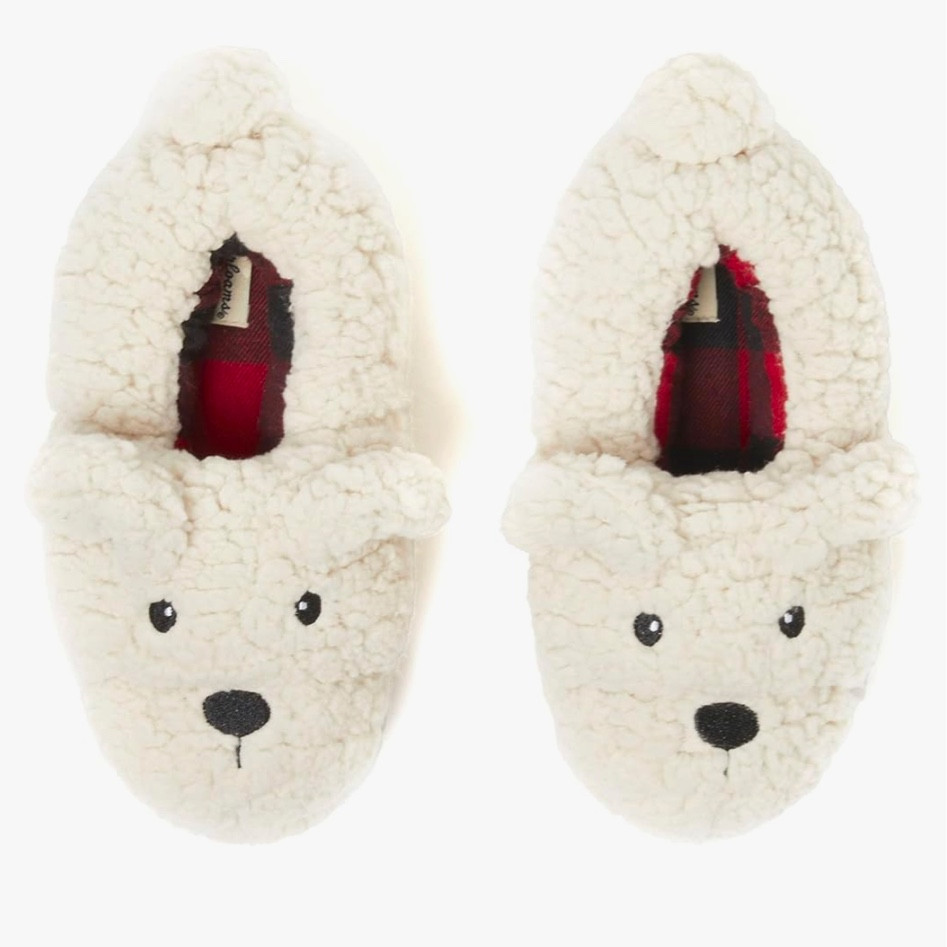 It said they were bear slippers but they look a lot like Westies to me. Found a few other options as well as some great golden retreiver, lab and cats too. 

#LTKGiftGuide #LTKSeasonal #LTKHoliday