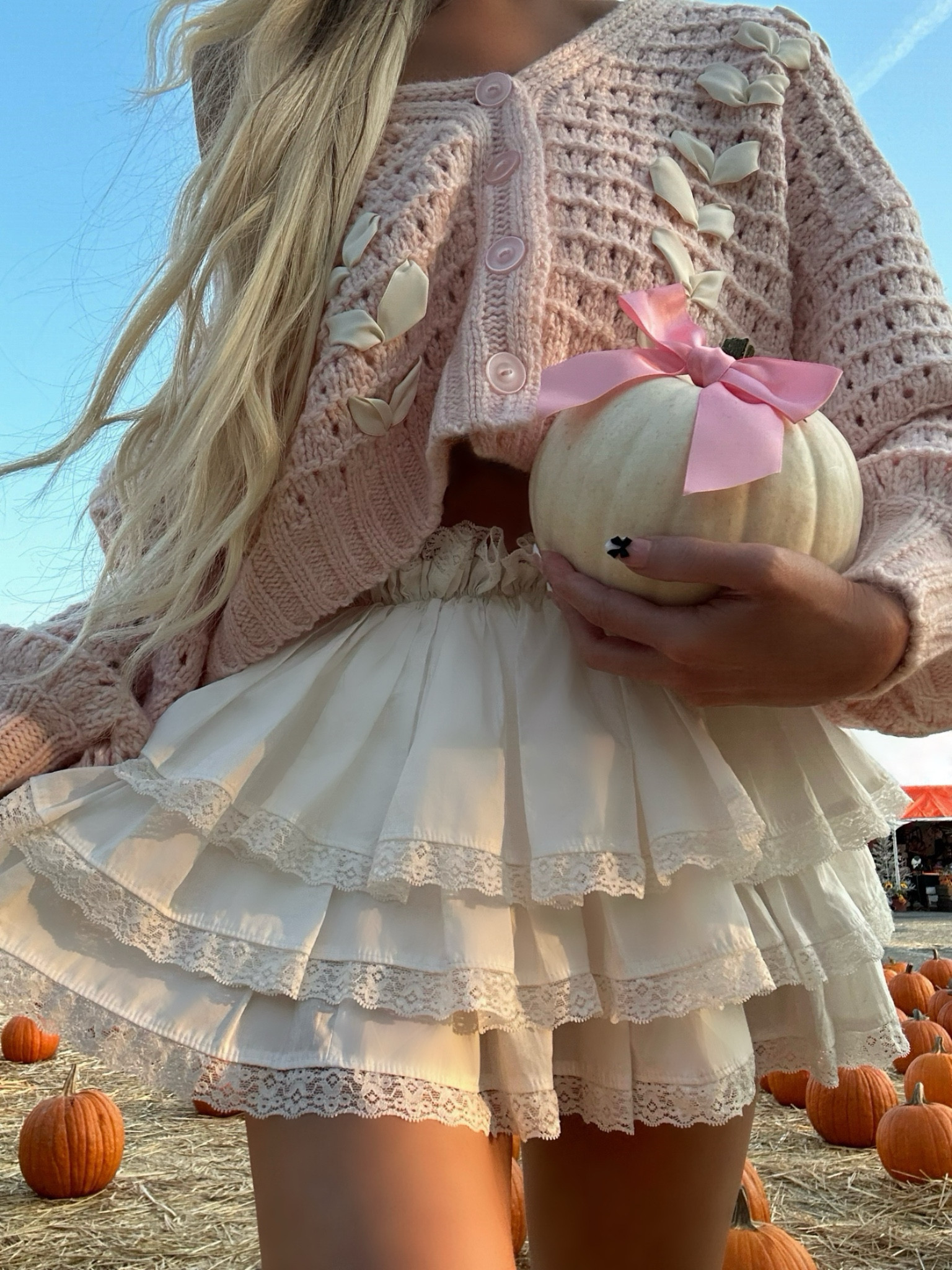 Coquette fall outfit idea 🎀🤍🎃

Use code: jennkathreen 
to save on your  Selkie order 🫶🏼

#LTKHalloween #LTKU #LTKSeasonal