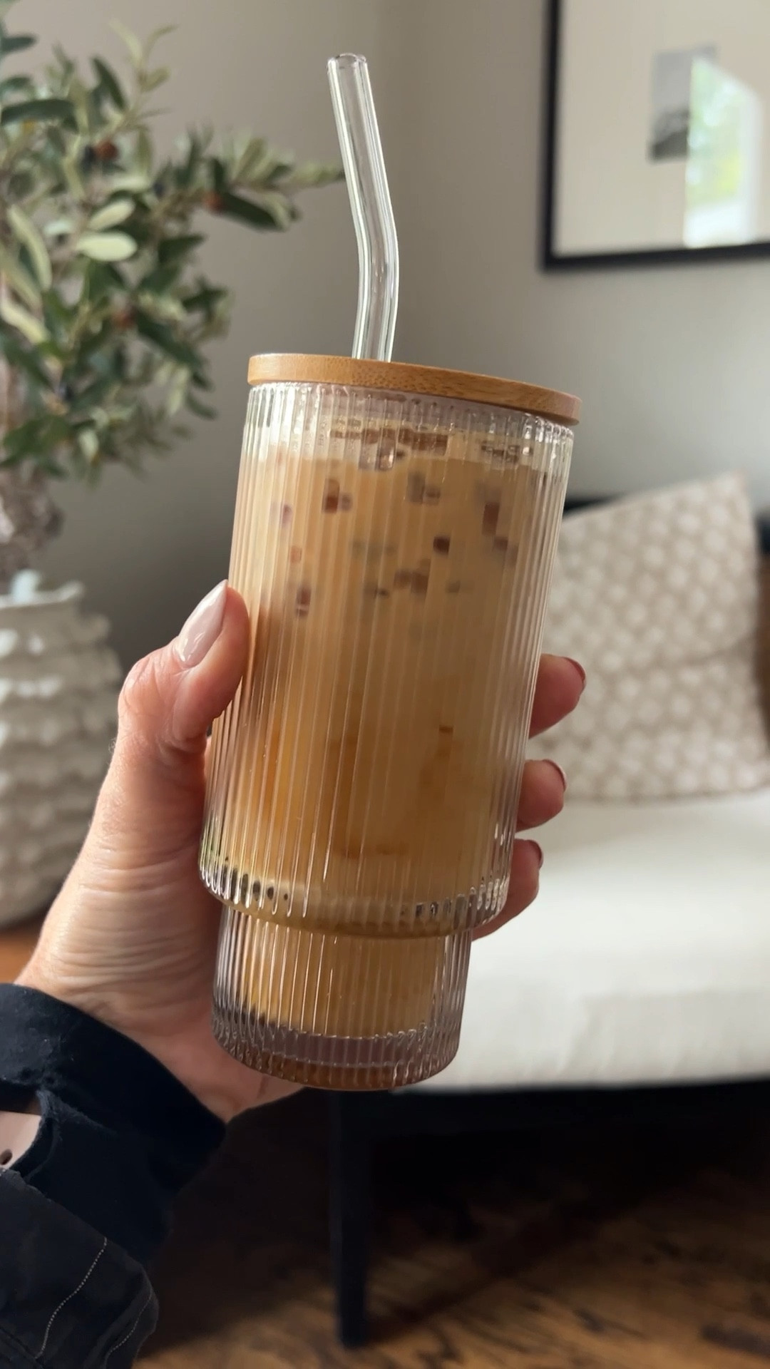 My new favorite ribbed glassware for iced coffee (or any drink really!) comes as a 4 pack (under $18) with bamboo lids and glass straws! I’ve been seeing these all over my LTK feed  My go to latte is an iced honey latte. 

#LTKFind #LTKhome #LTKstyletip