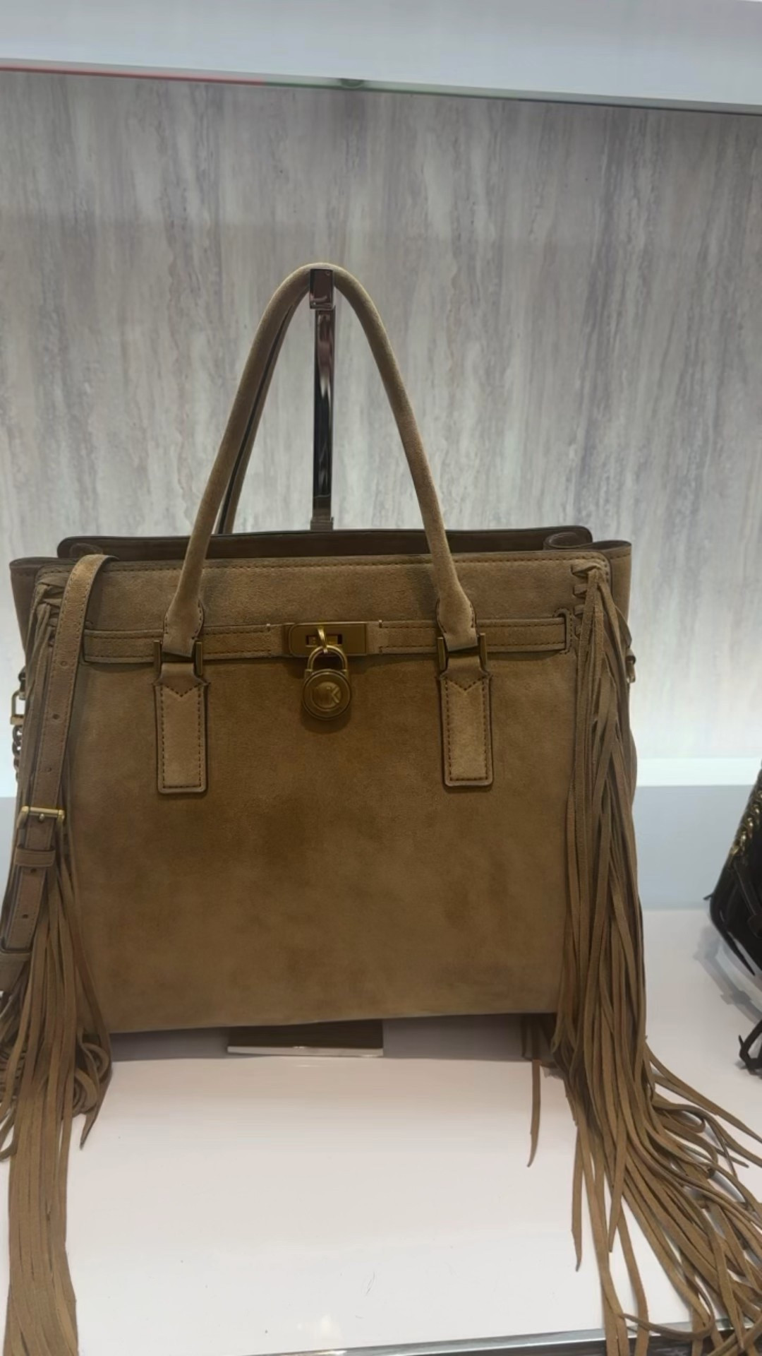 Holiday gift ideas 

#LTKHoliday #LTKItBag #LTKGiftGuide