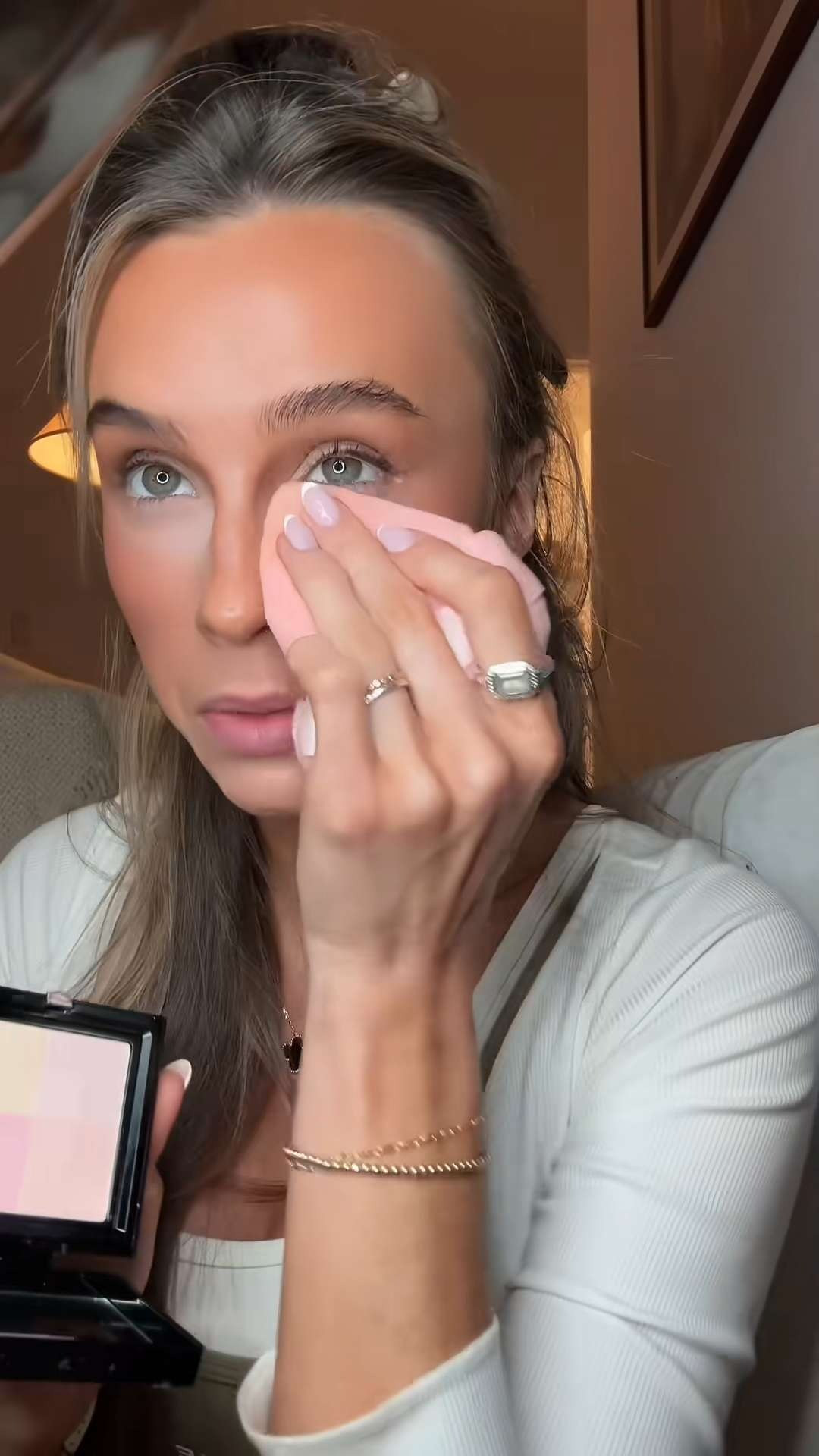 a nyc get ready with me 🫶🏼

#grwm #travelmakeup #makeupessentials #ootd 

 #LTKStyleTip #LTKBeauty #LTKTravel