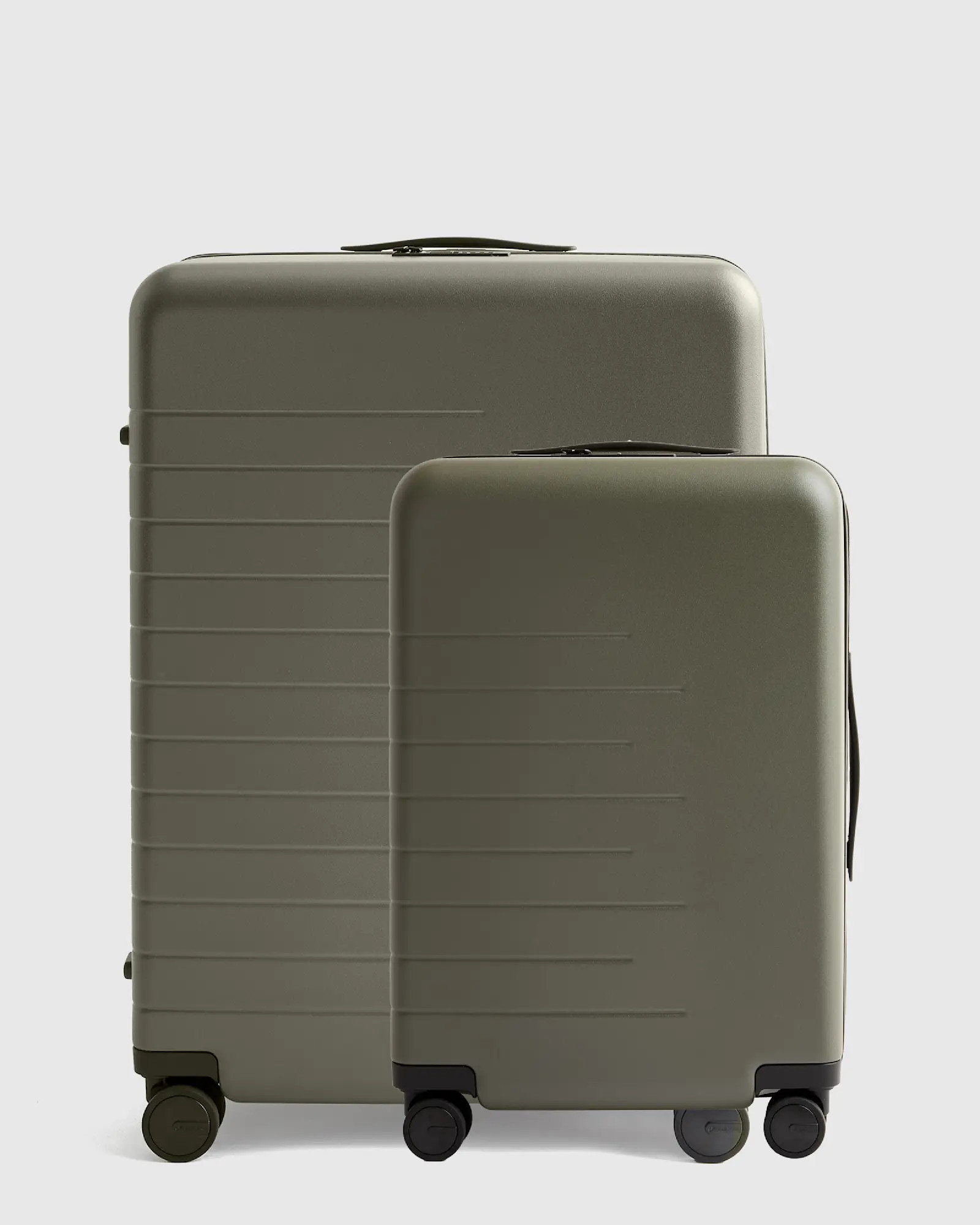 Small Carry-On & Large Check-In Suitcase Bundle | Quince