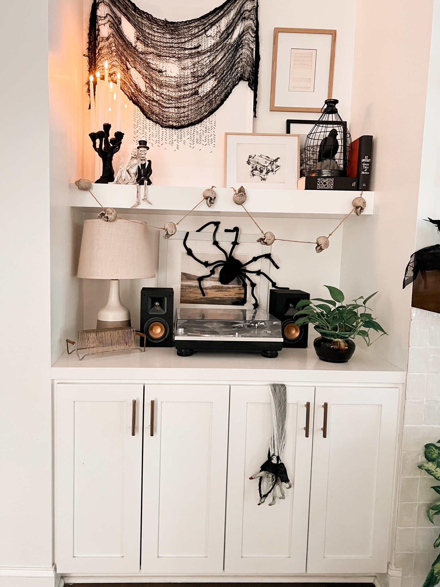Halloween decor! 

#LTKHalloween #LTKhome #LTKSeasonal