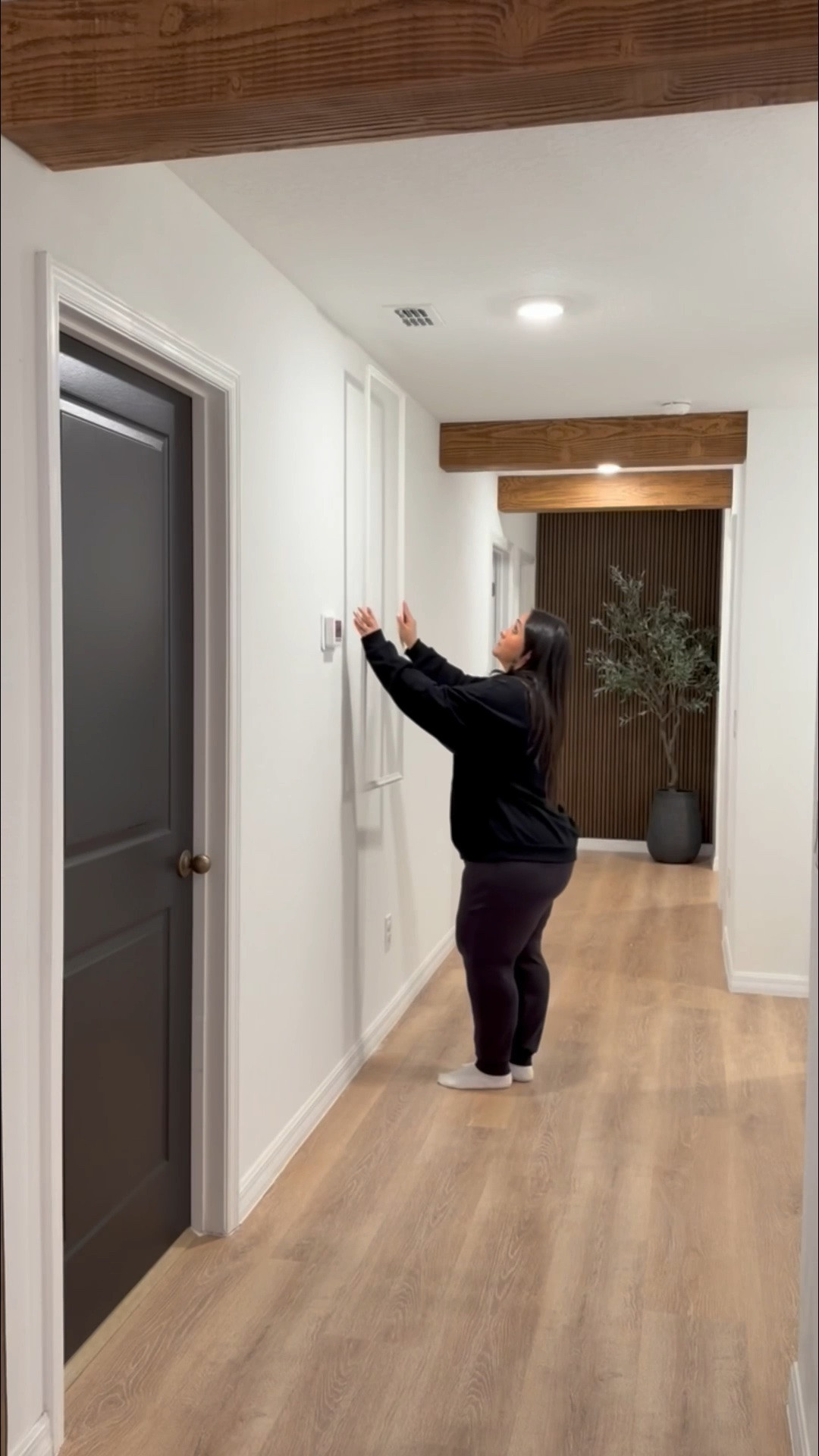All these DIYs are super easy and the end results are stunning!! 🙌😍 




Home decor | easy DIY home projects | curated home | interior decor | home remodel | makeover | styled home | refresh | fluted wall panels | bedroom | kitchen | living room | bathroom | custom home decor | accent wall panels | wall art

#LTKHome #LTKstorytime #LTKvlog