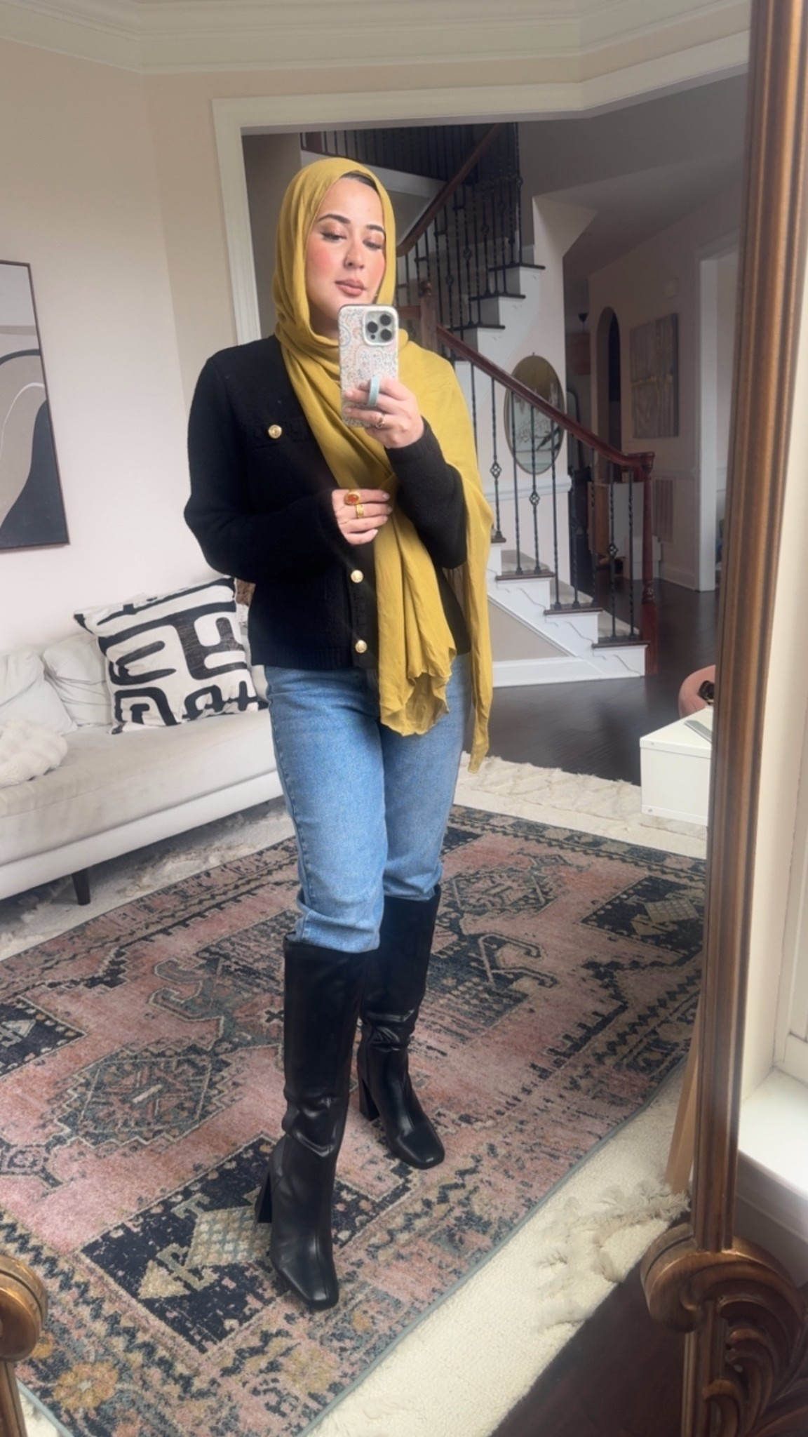 Turn a casual fit into dressy even with jeans on! 

#LTKdayinmylife #LTKgrwm #LTKFindsUnder50
