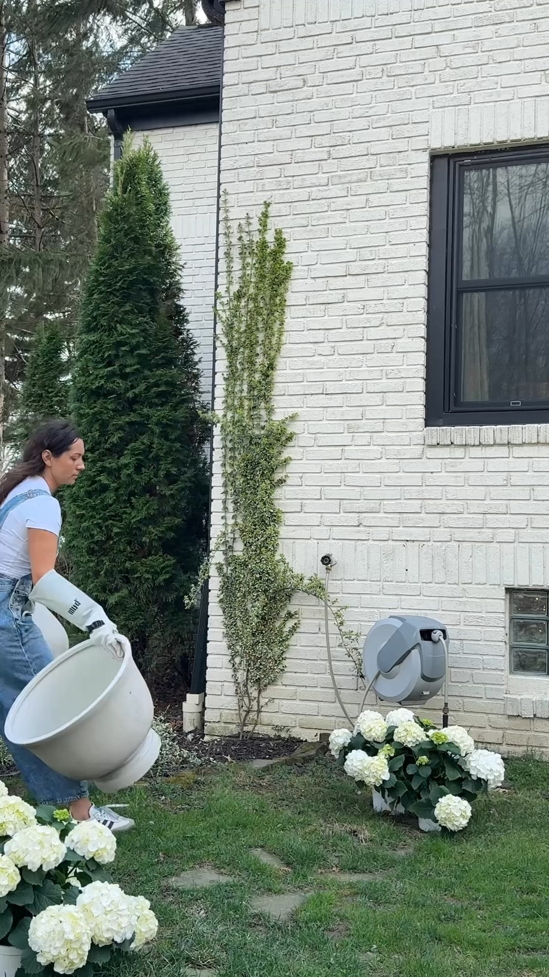 These planters are an amazing price!! Under $30 and such a great size. Love the texture as well! 

#LTKHome