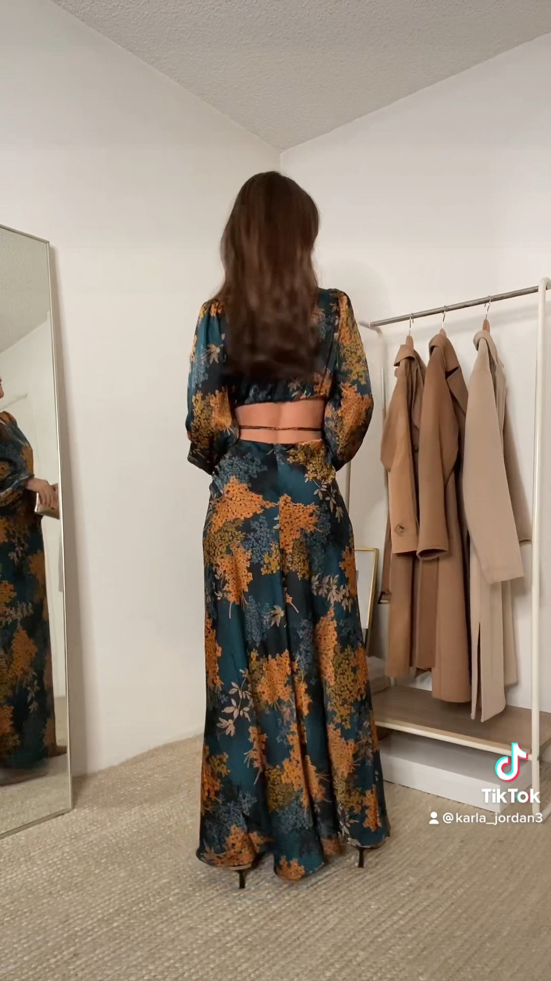 Winter Wedding guest dress 🤎 

#LTKwedding #LTKSeasonal #LTKstyletip