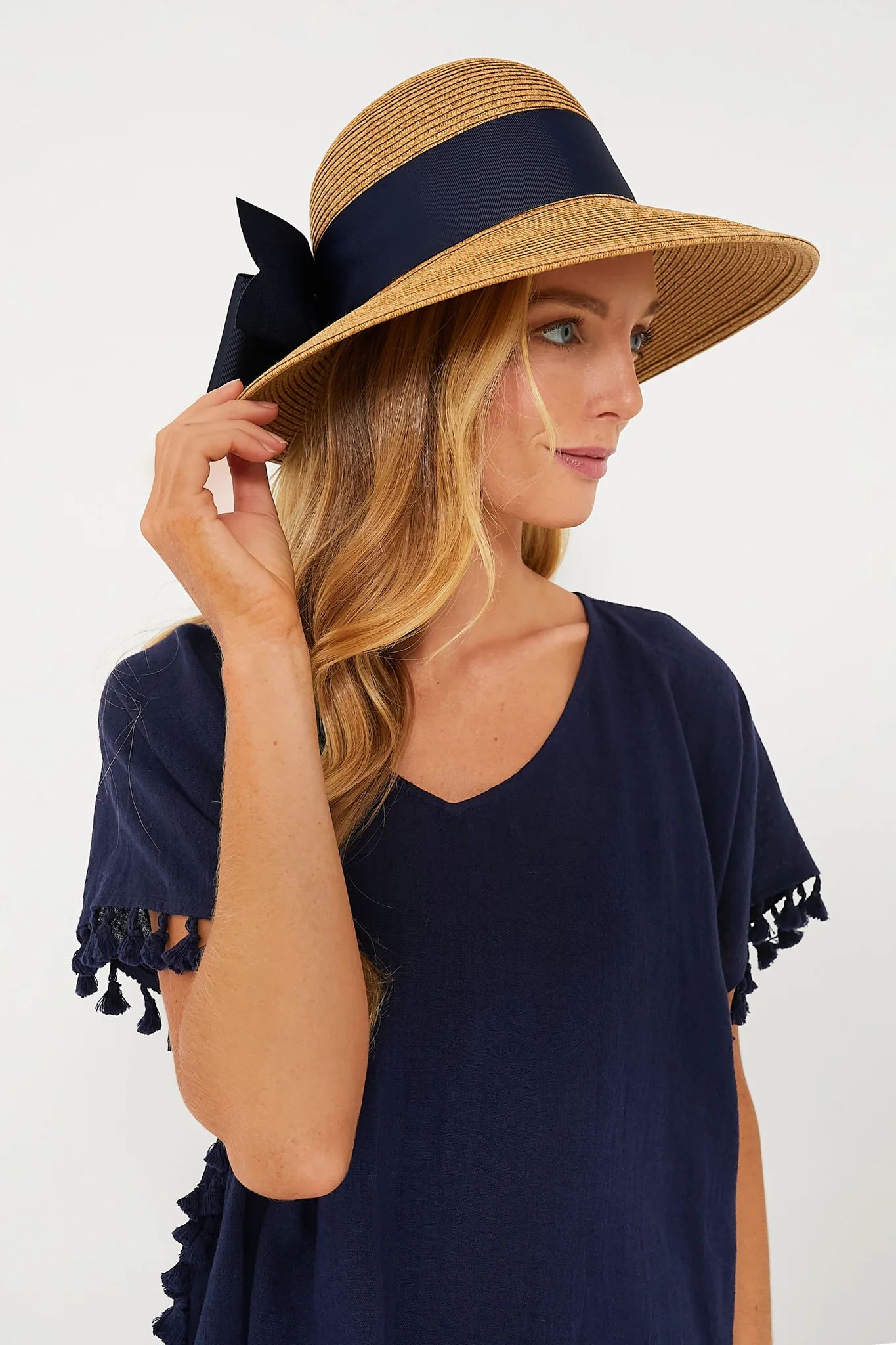 Exclusive Black Packable Wide Bow Sunhat | Tuckernuck (US)