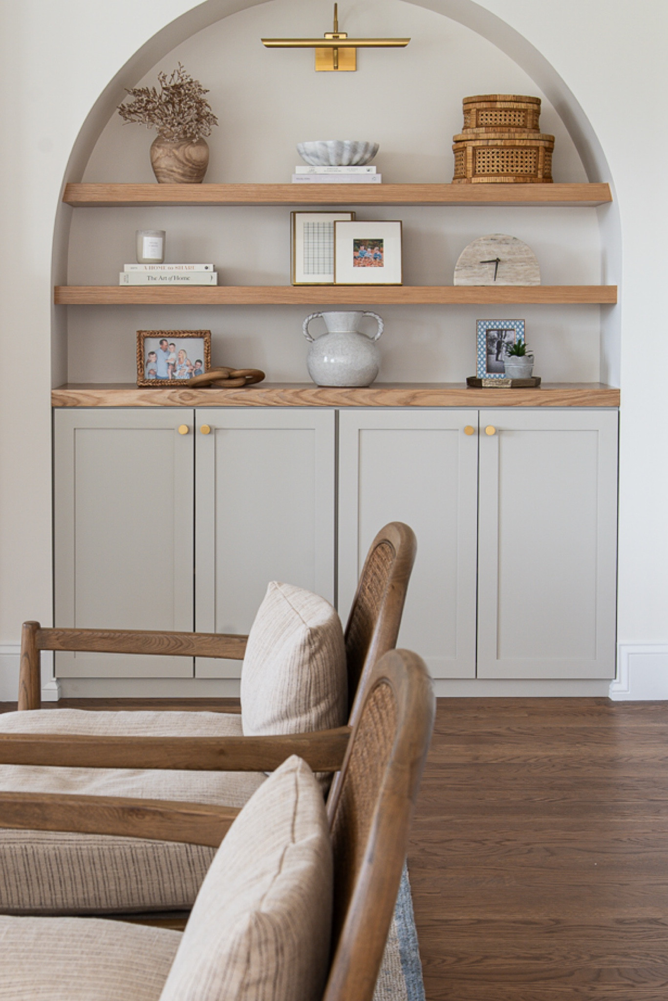 Shelf styling is one of my favorite things! Shop some of my favorite pieces below!

#LTKFindsUnder100 #LTKStyleTip