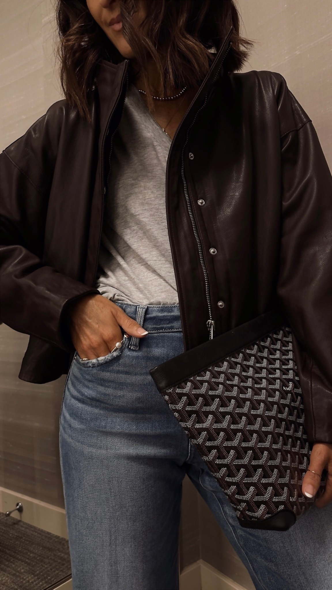 The NSALE is here and icon card members can shop the sale tonight at 9pm pst🎉  I’m just shy of 5’7
#nordstrom #nsale #salefinds 
StylinByAylin, Aylin

#LTKSeasonal #LTKStyleTip #LTKSaleAlert