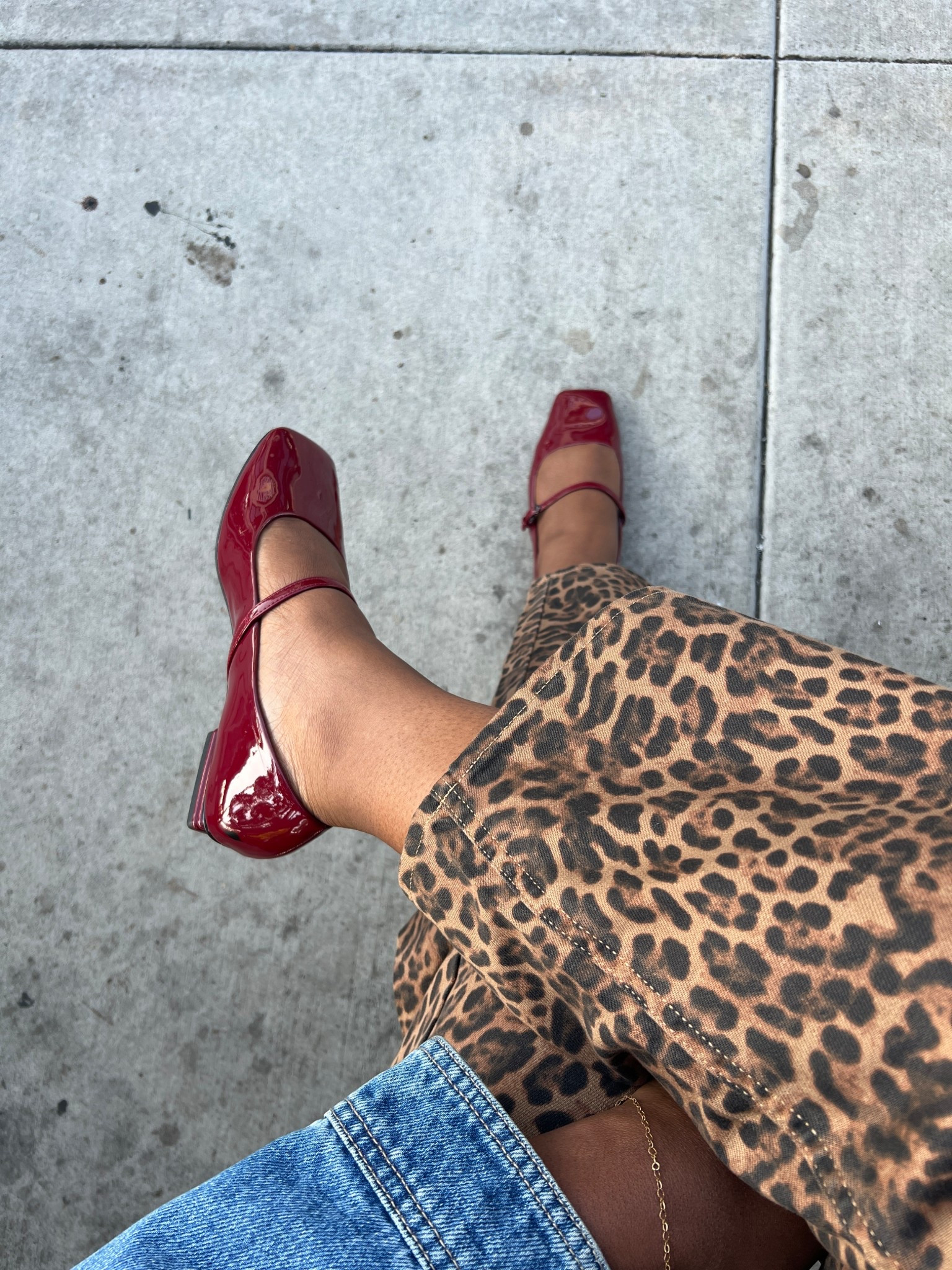 These Mary Jane’s have my heart. Paired with these leopard barrel jeans…chefs kiss 

#LTKFindsUnder100 #LTKSeasonal #LTKStyleTip