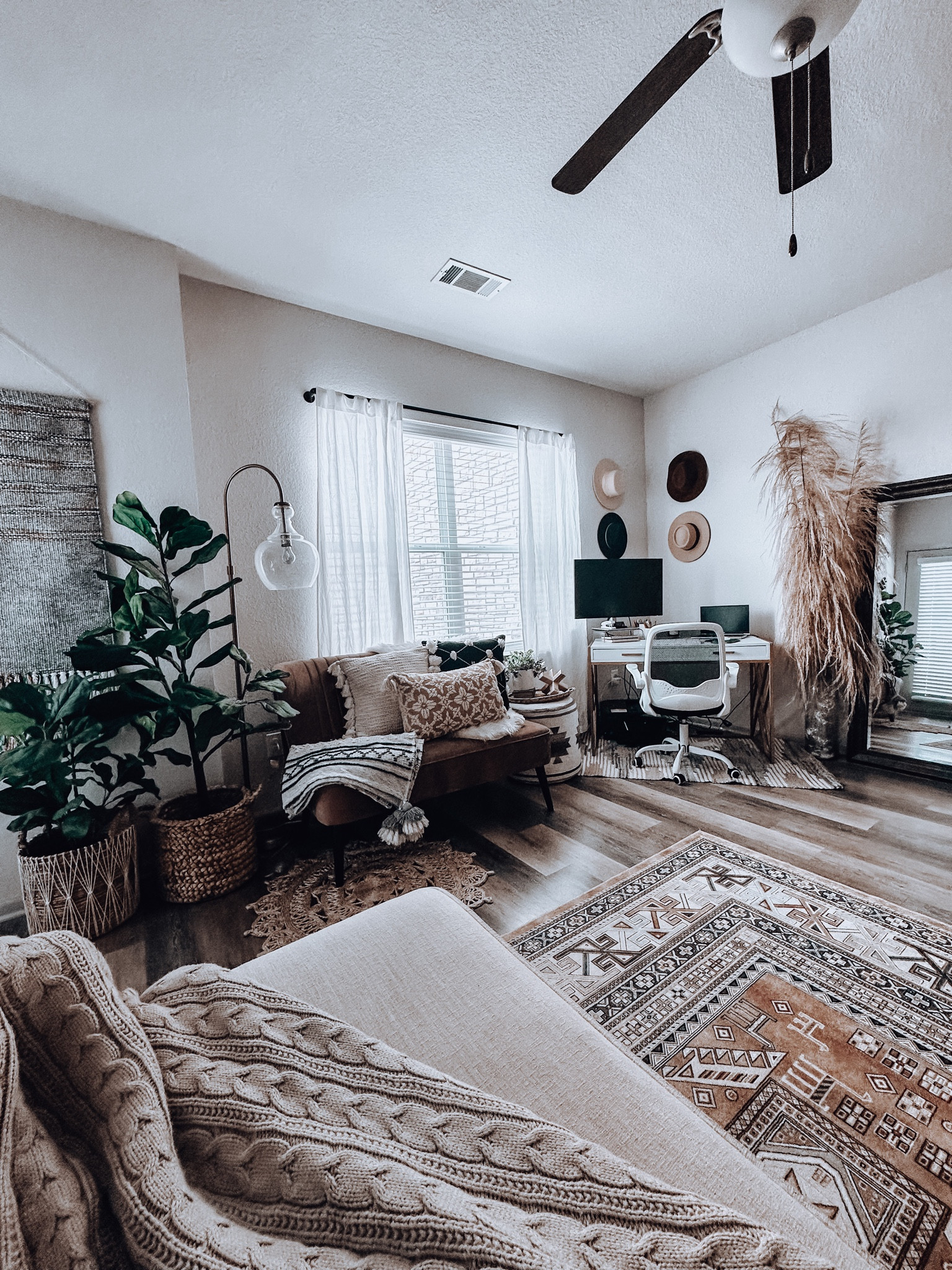 Home 🥰🩷


#LTKstyletip #LTKunder100 #LTKhome