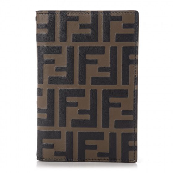 FENDI

Vitello Zucca Embossed Passport Cover Tobacco


47 | Fashionphile