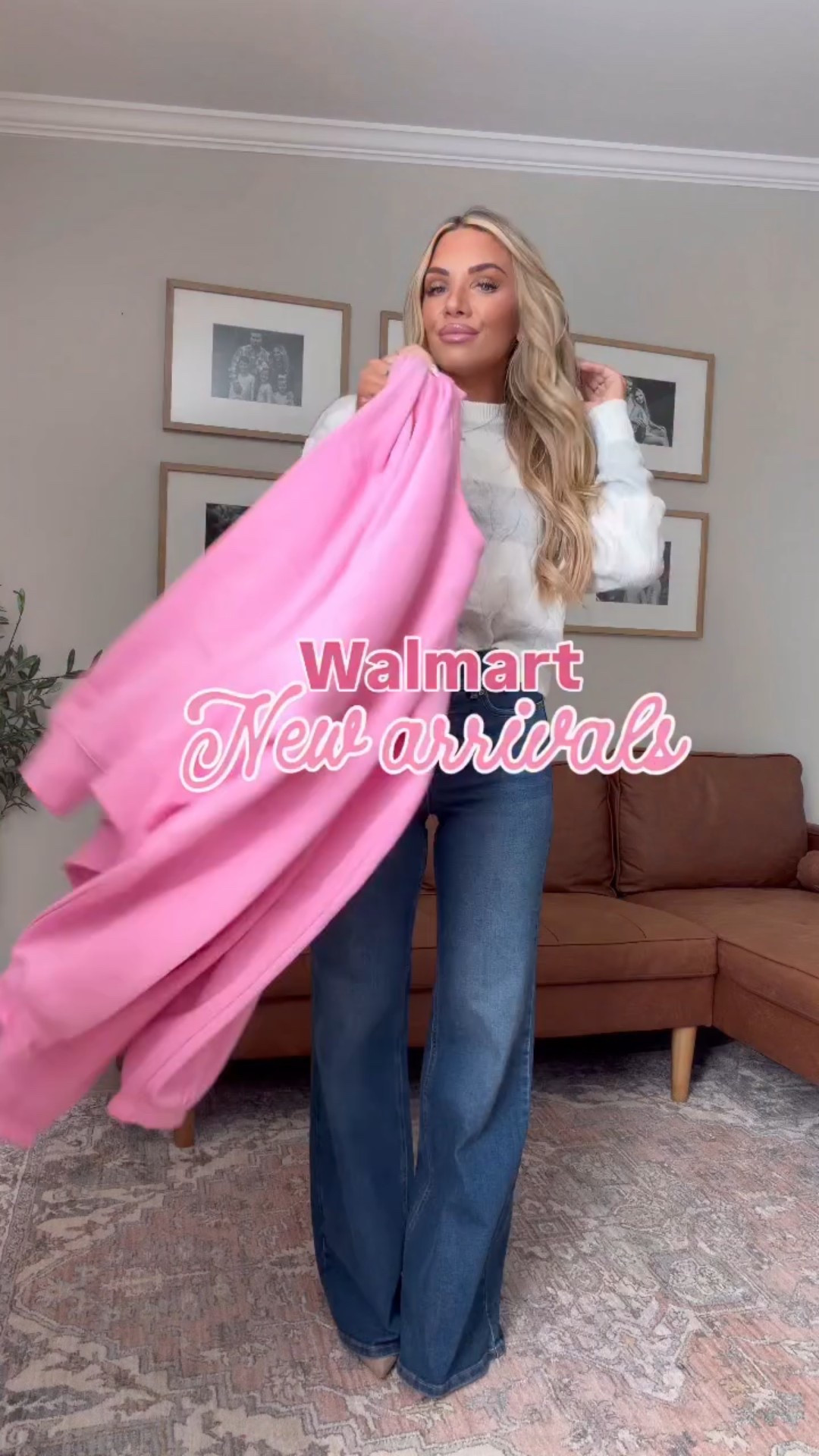 Type SHOP, Walmart comfy crewnecks & joggers are now available in this pink color. Large in crewneck & small in joggers & they’re  only $10 

#walmart #joggers #crewnecks #comfyoutfit #comfystyle