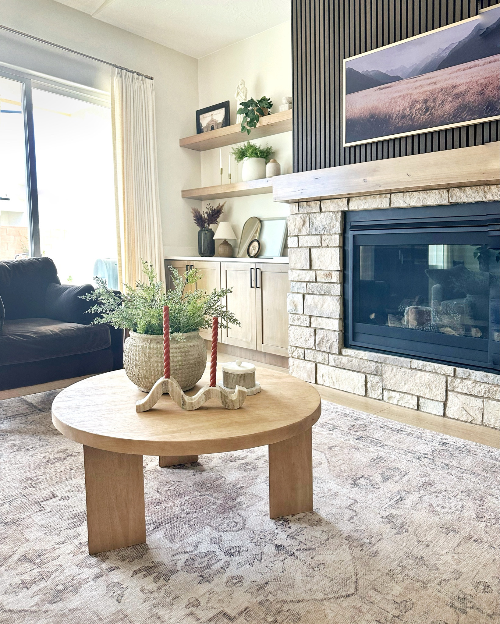 Coffee table decor. Decorative decor can sometimes be tricky, here are the items that I have added to my coffee table to add that special touch. 

#LTKHome #LTKSeasonal #LTKFallSale