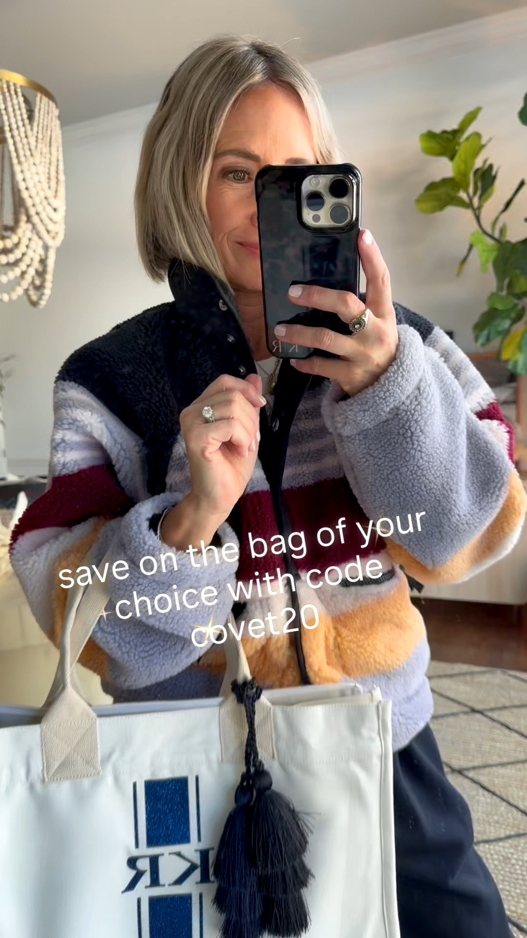 fleece and joggers in my true size xs
customizable bag by @quiltedkoala save with code covet20

#LTKGiftGuide #LTKTravel #LTKSaleAlert